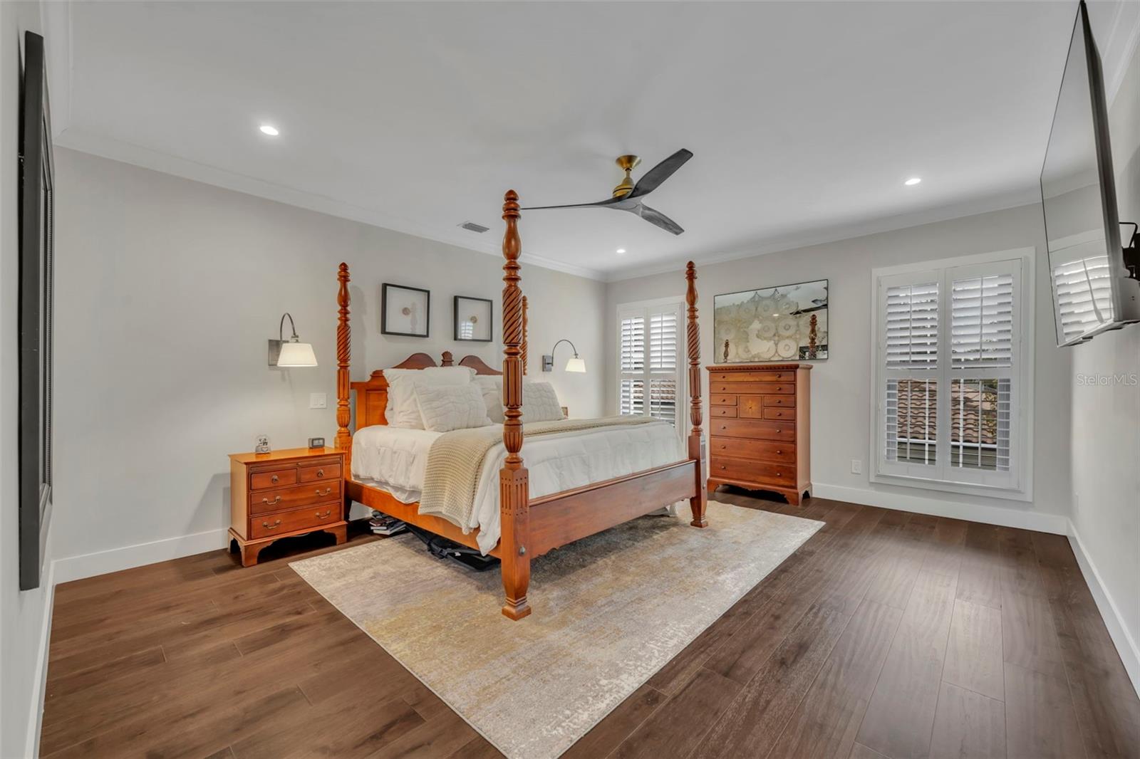 Image 20 of 44 For 2423 Via Sienna