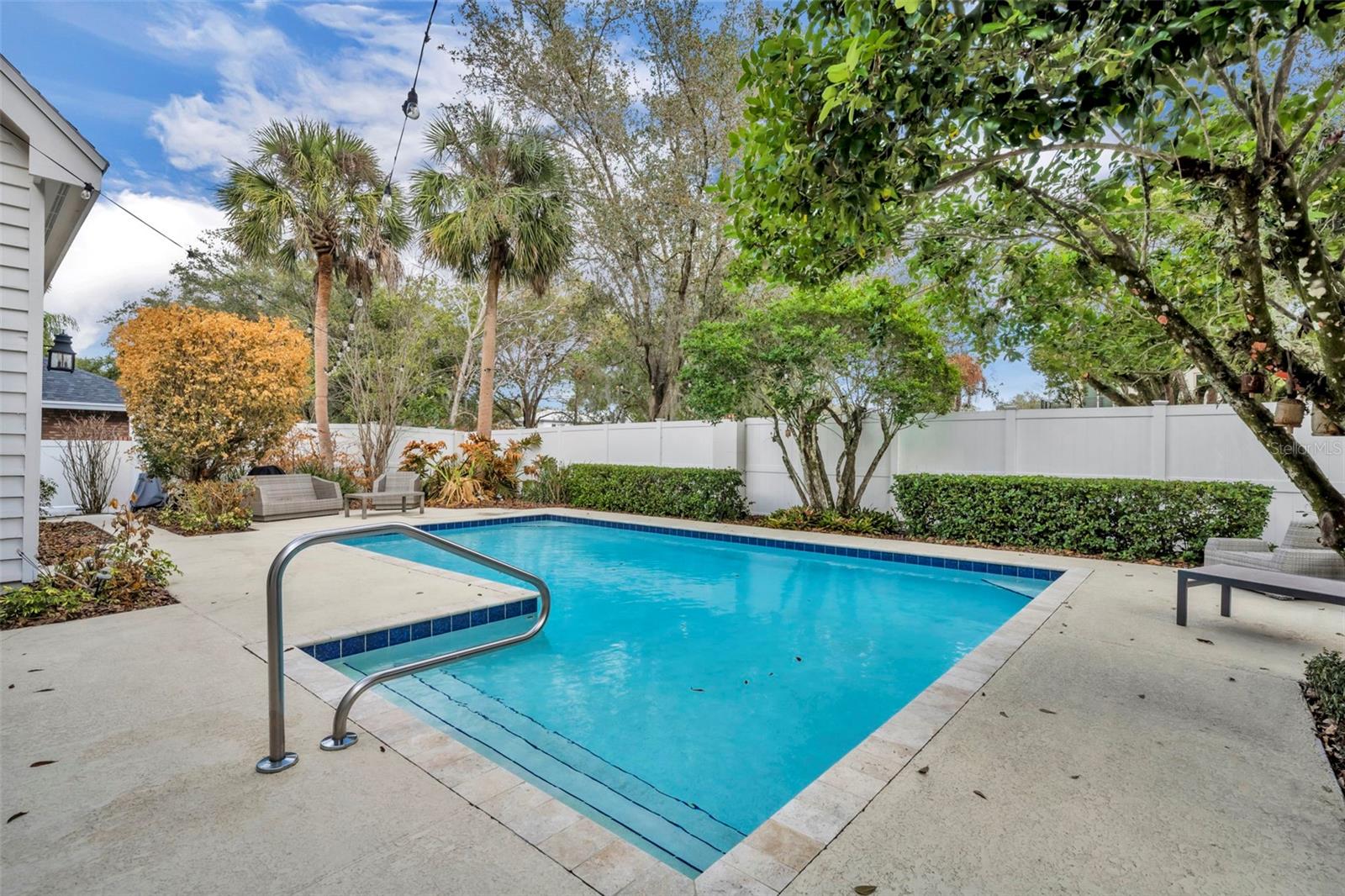 Image 35 of 44 For 2423 Via Sienna