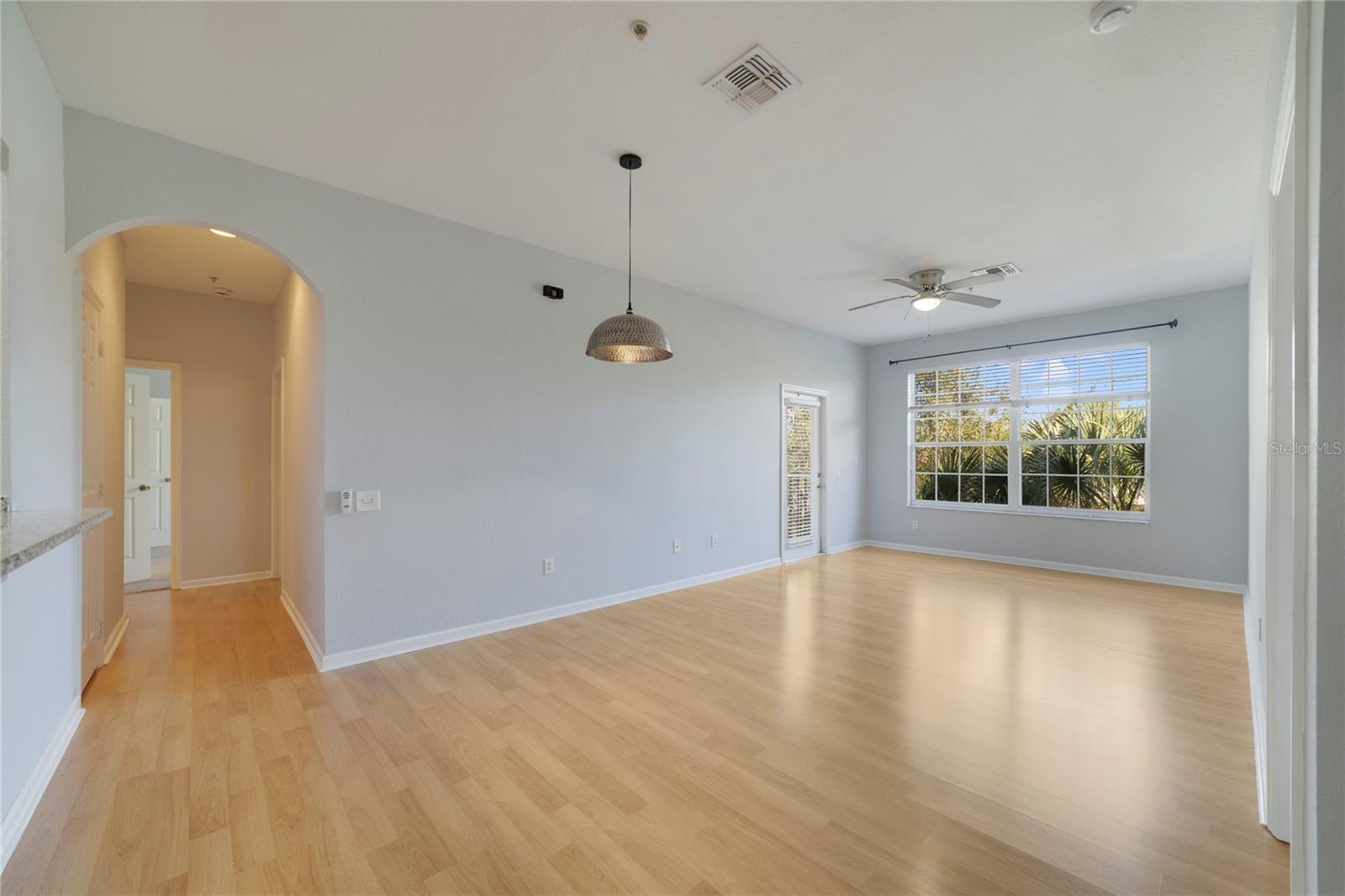 Image 7 of 25 For 6214 Stevenson Drive 304