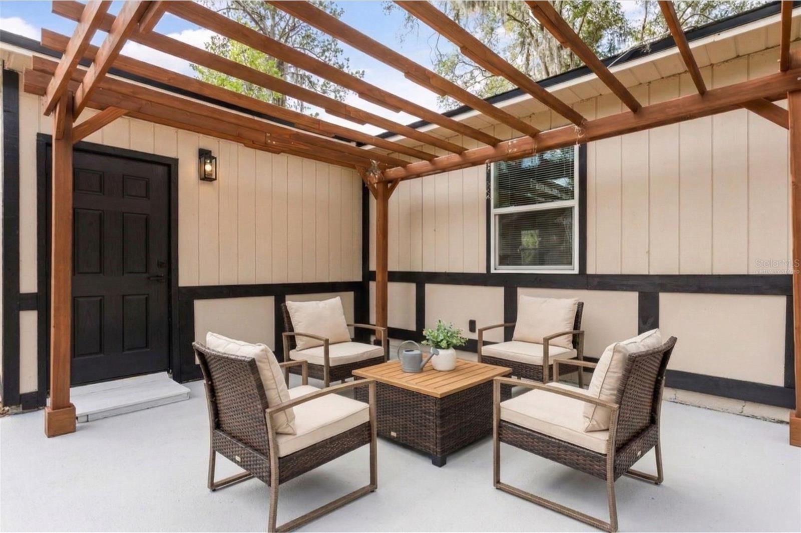 Image 16 of 24 For 22632 Hawthorne Road