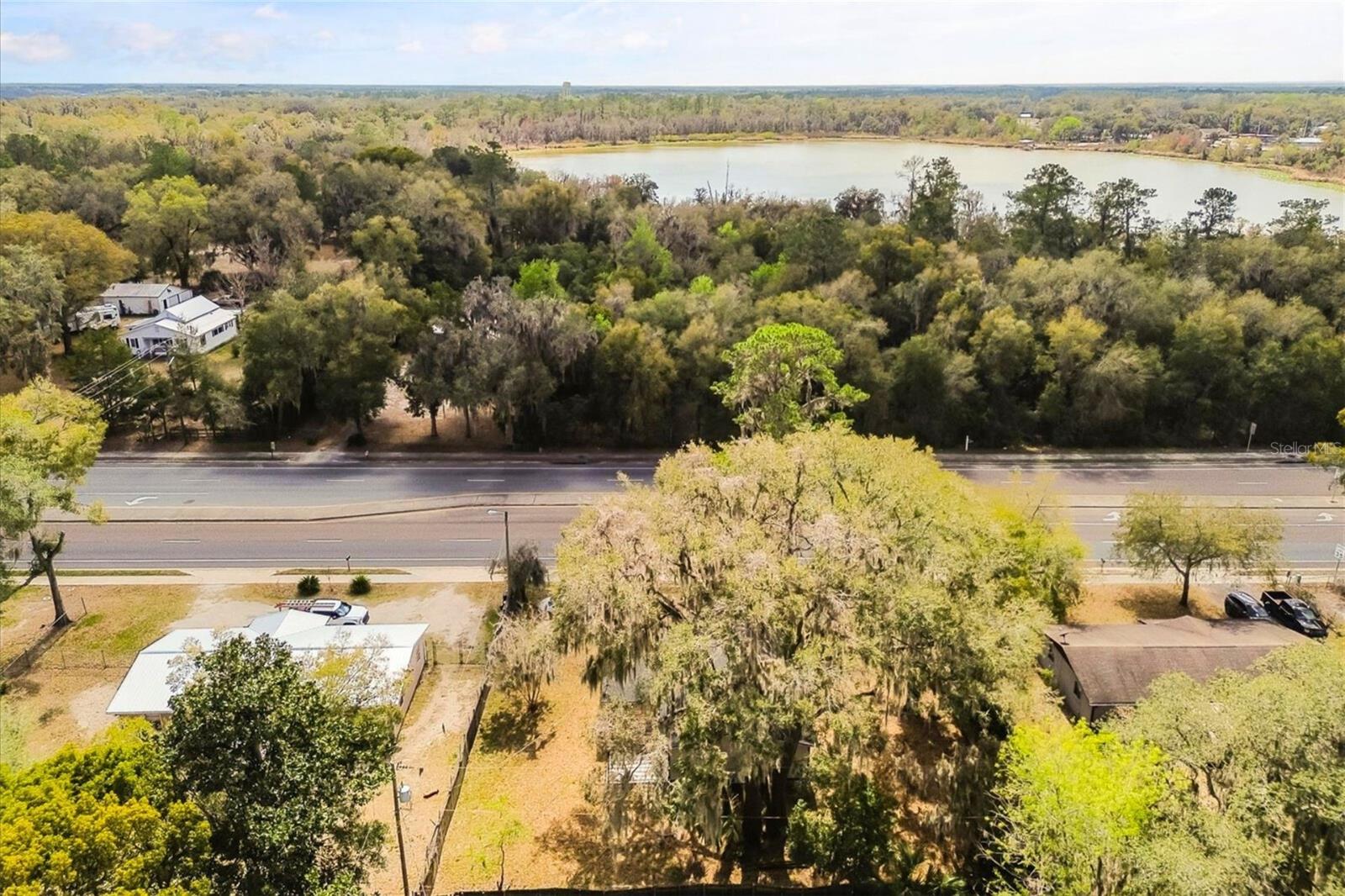 Image 22 of 24 For 22632 Hawthorne Road