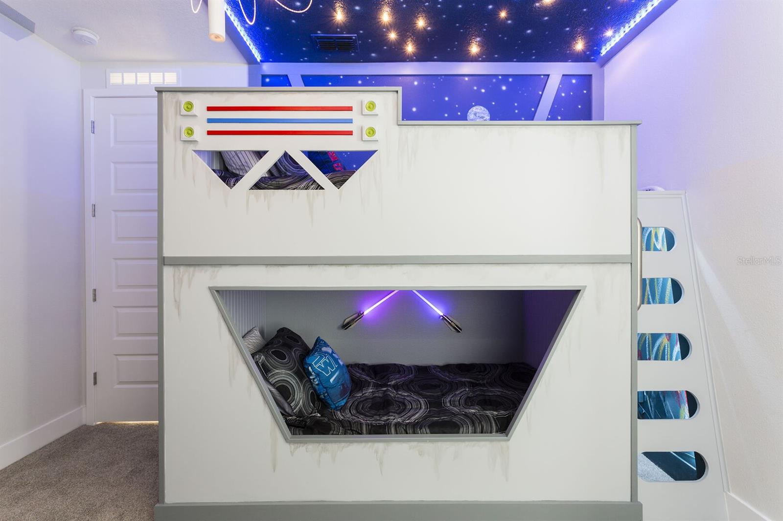 Image 12 of 35 For 845 Golden Bear Drive