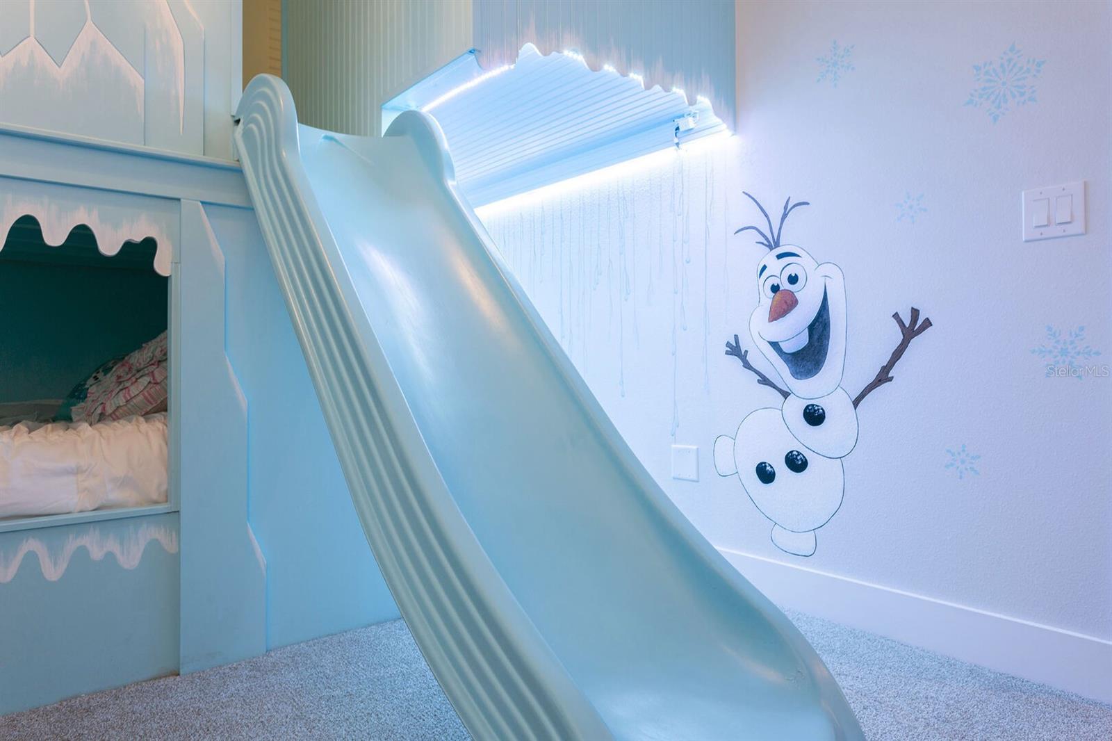 Image 15 of 35 For 845 Golden Bear Drive