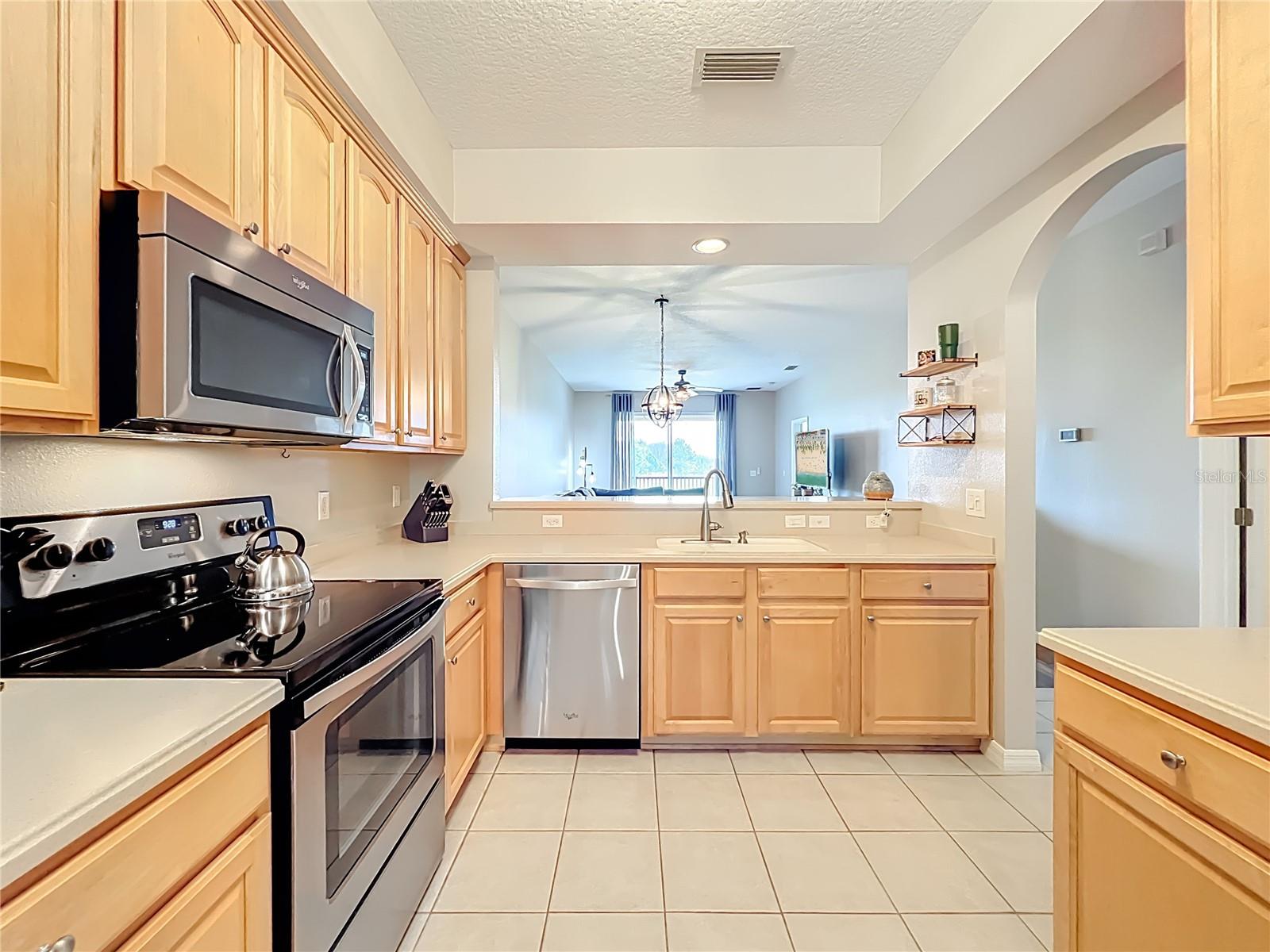 Image 15 of 64 For 9417 Myrtle Creek Lane 609