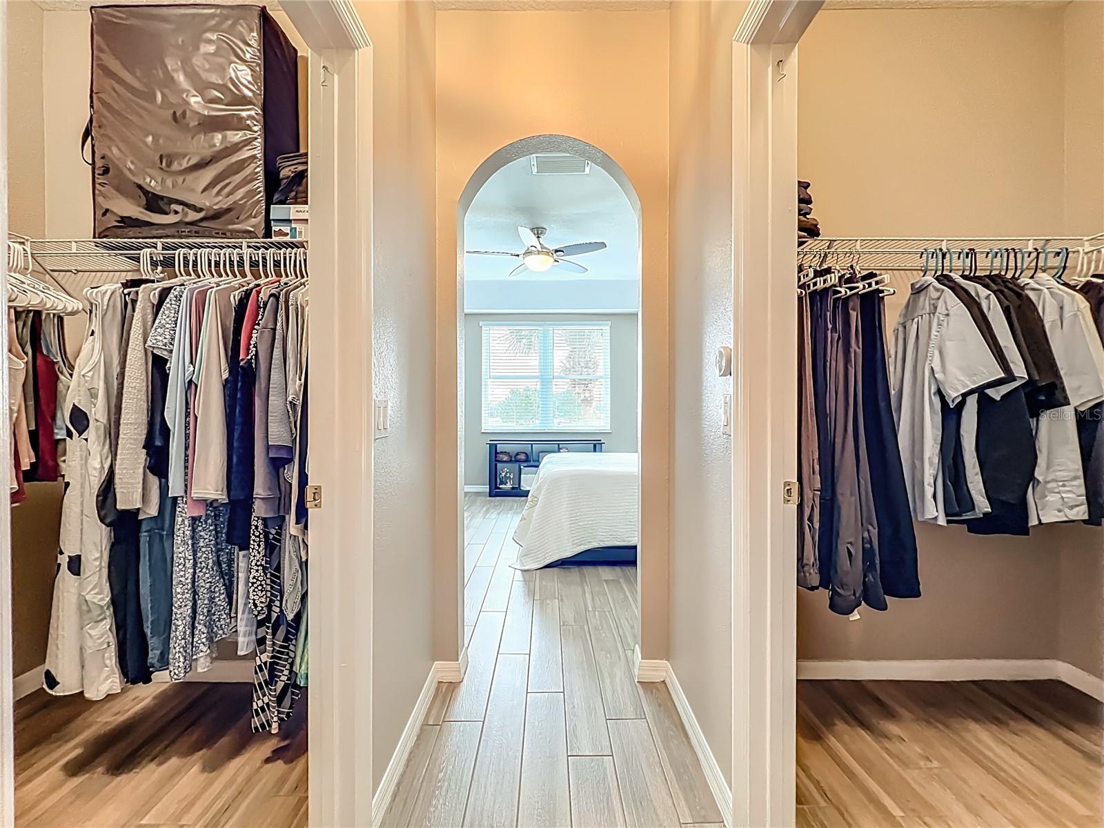 Image 31 of 64 For 9417 Myrtle Creek Lane 609