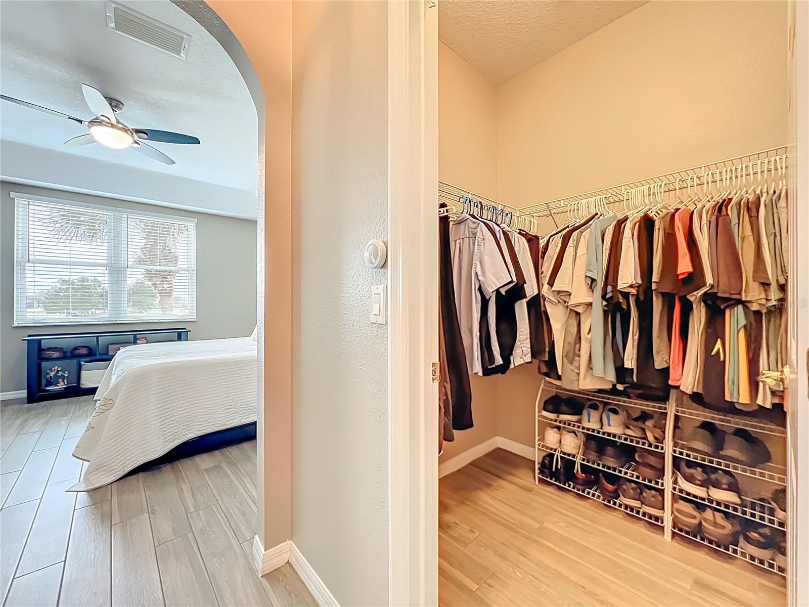 Image 39 of 64 For 9417 Myrtle Creek Lane 609