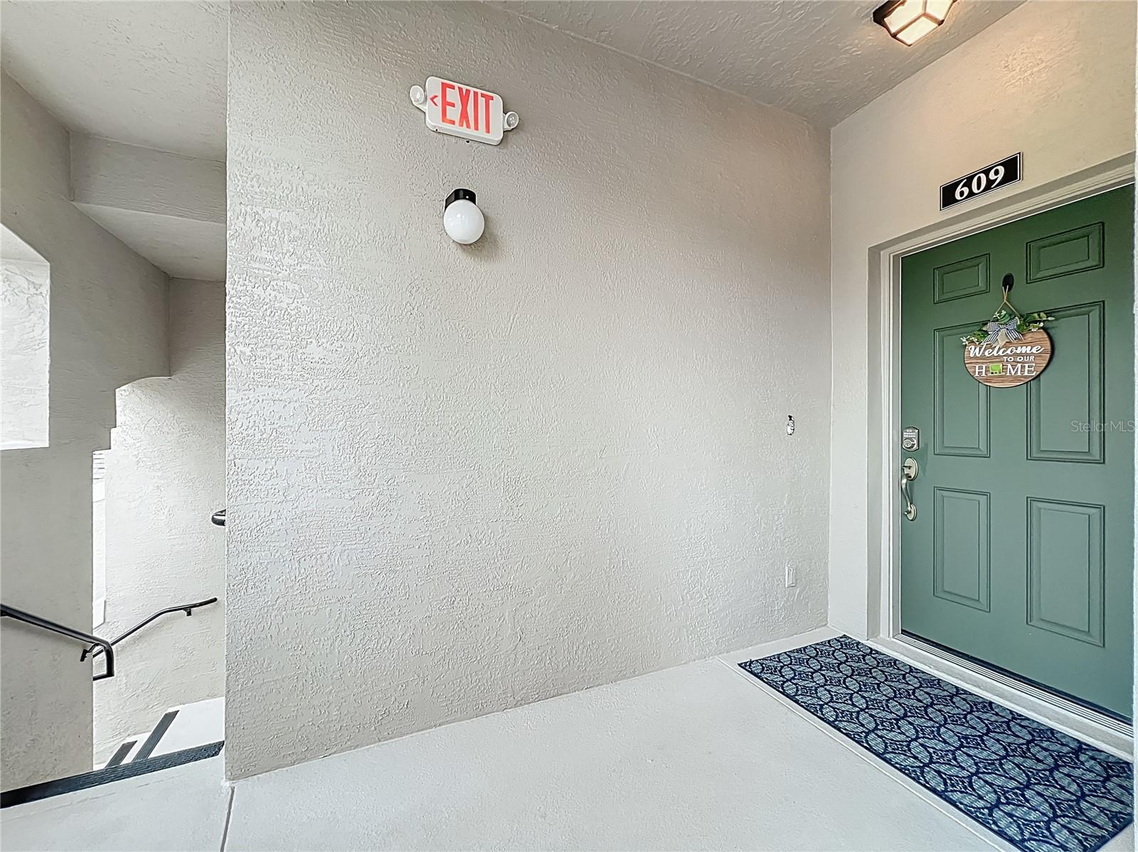 Image 8 of 64 For 9417 Myrtle Creek Lane 609