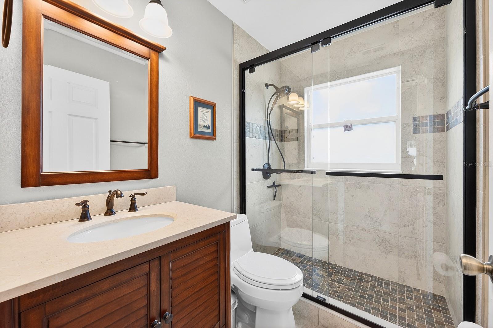 Image 15 of 25 For 10223 Dean Point Place