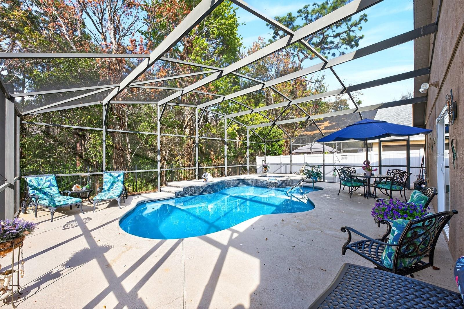 Image 19 of 25 For 10223 Dean Point Place