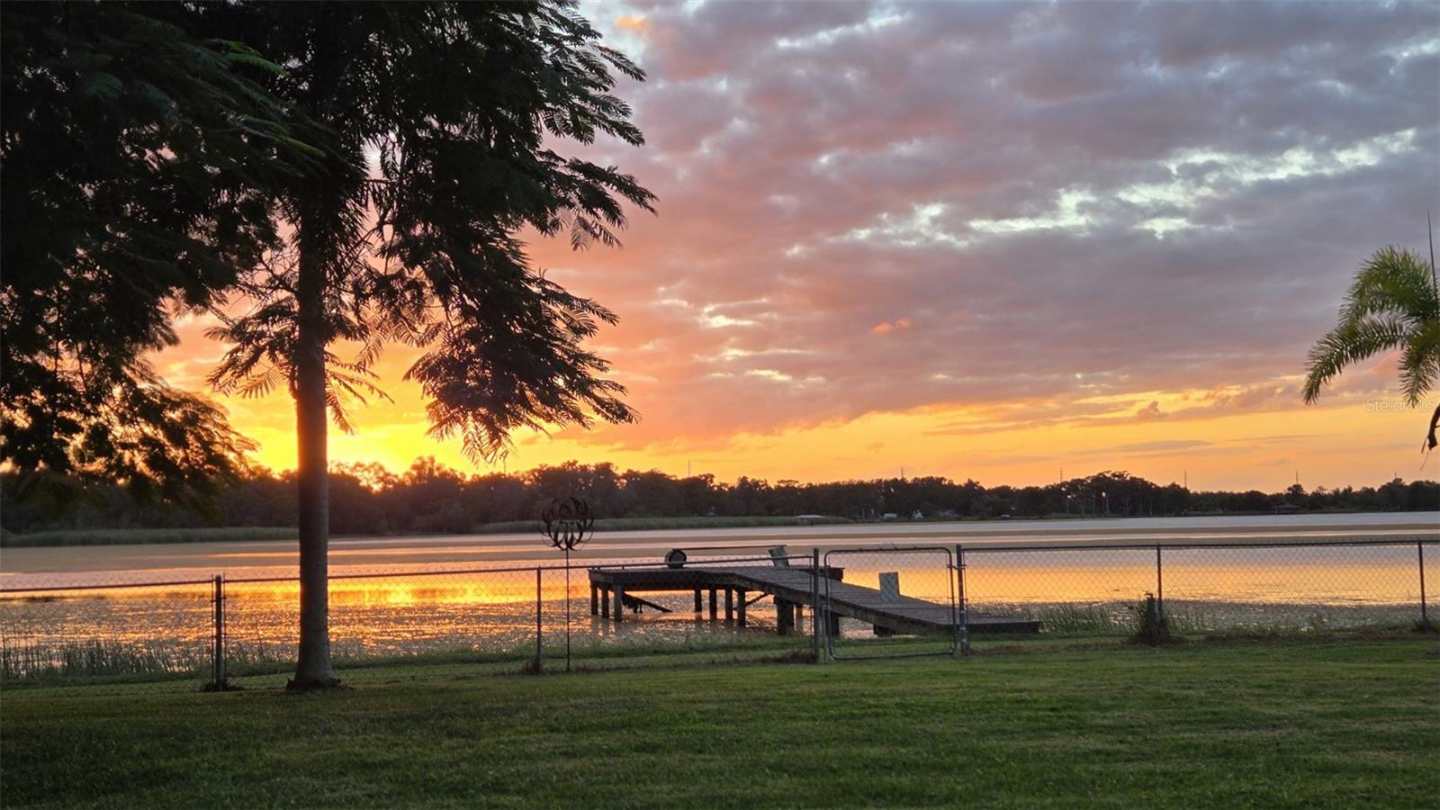 Image 38 of 39 For 1420 Emerald Drive