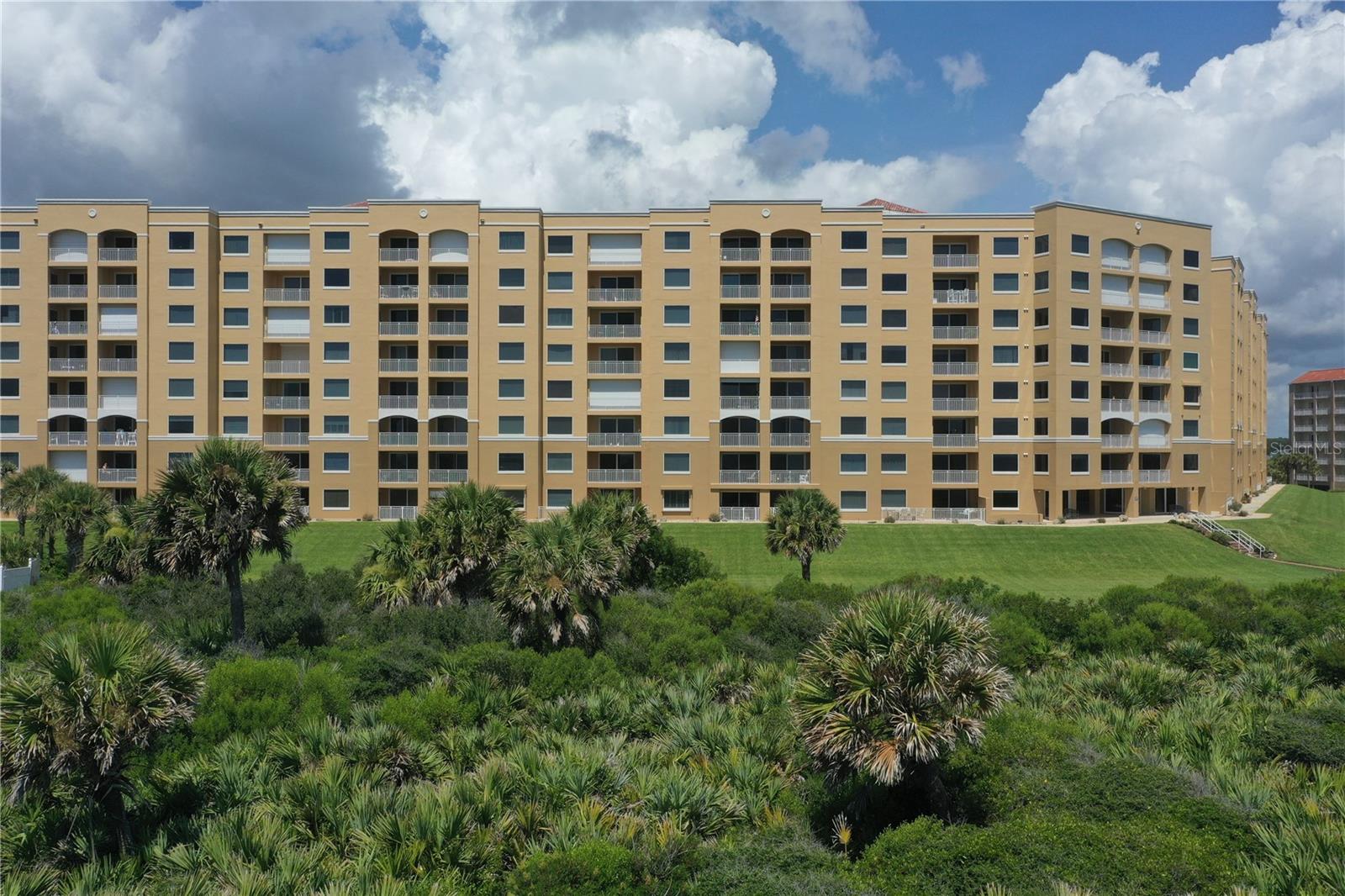 Image 4 of 20 For 80 Surfview Drive 216