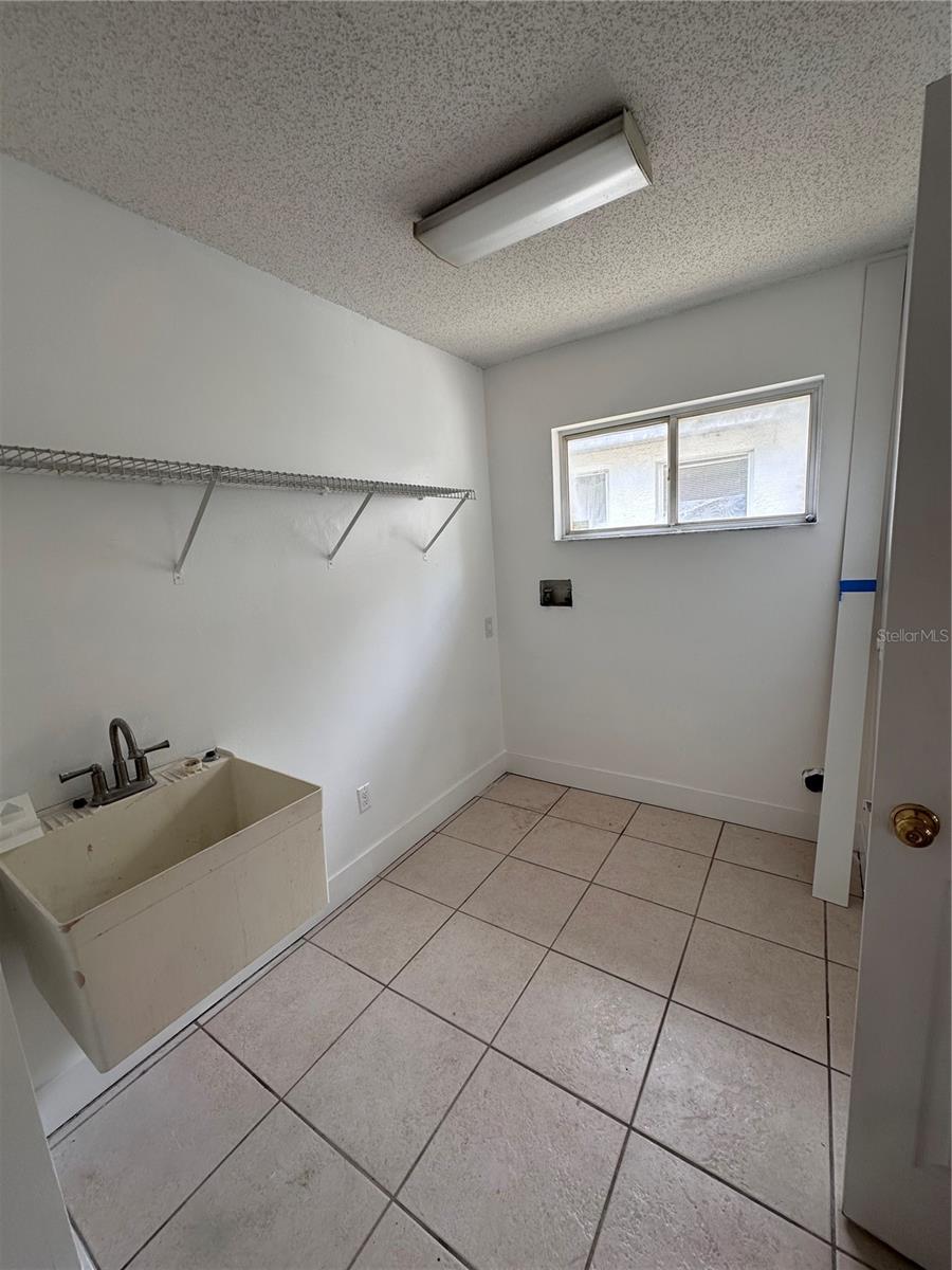 Image 15 of 16 For 8149 Woodsworth Drive