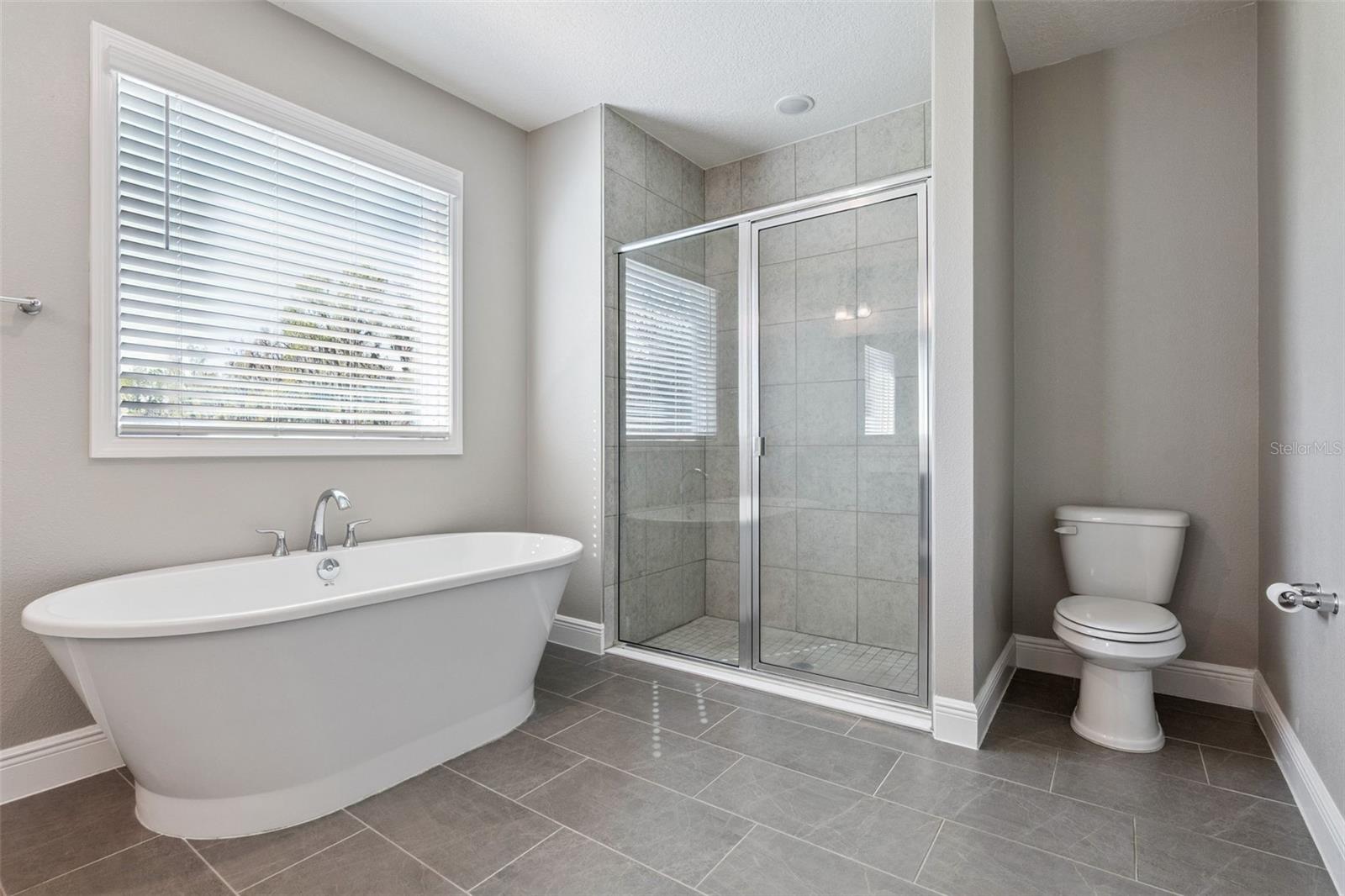 Image 21 of 35 For 1076 Bradford Ridge Drive