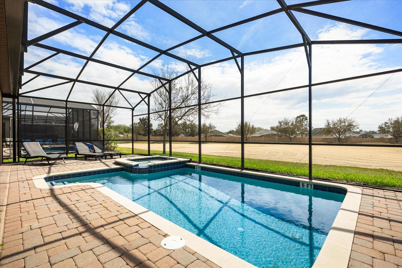 Image 14 of 77 For 1484 Moon Valley Drive