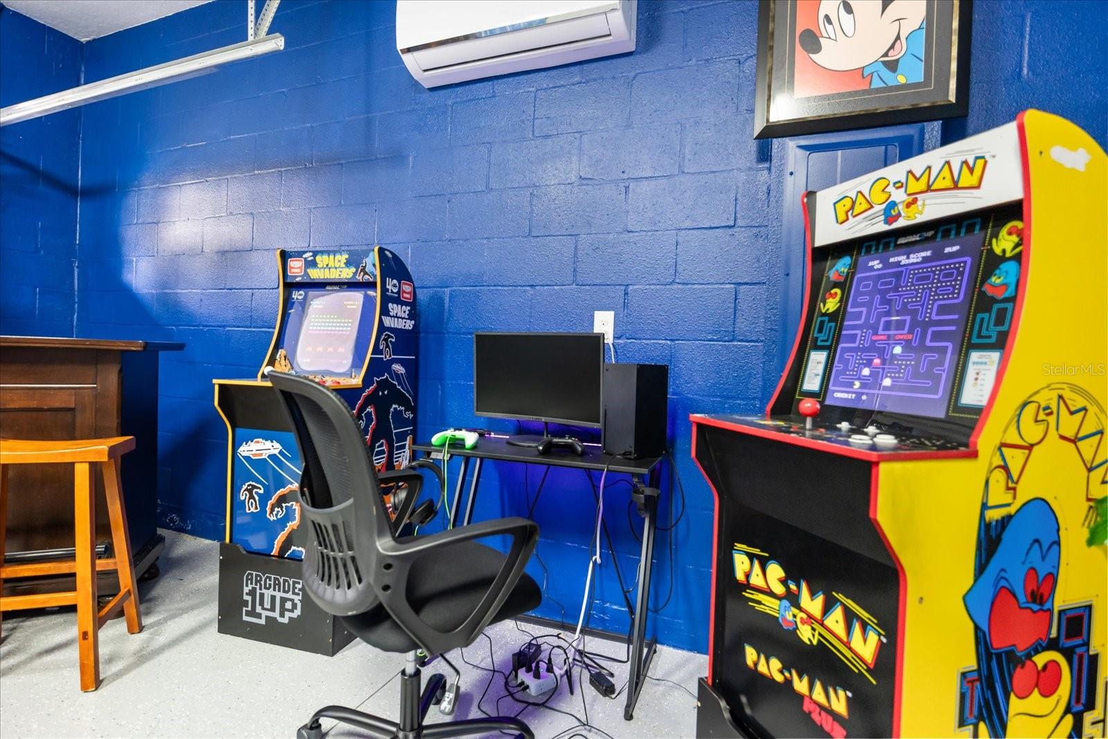 Image 20 of 77 For 1484 Moon Valley Drive