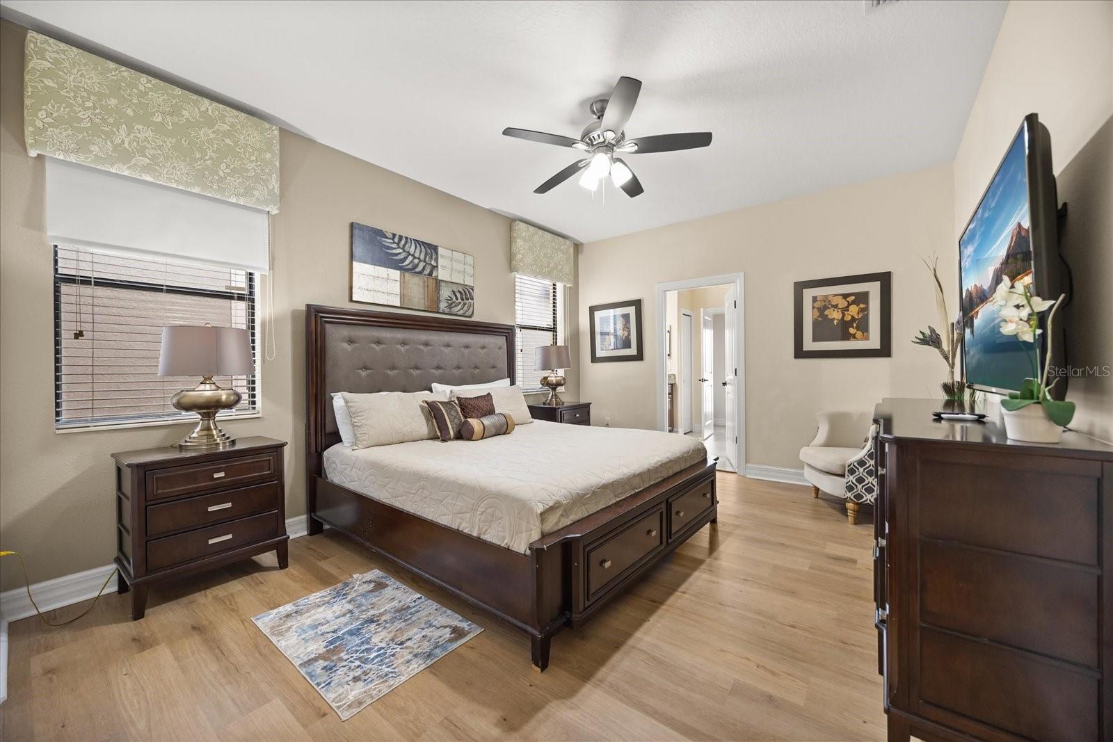 Image 24 of 77 For 1484 Moon Valley Drive