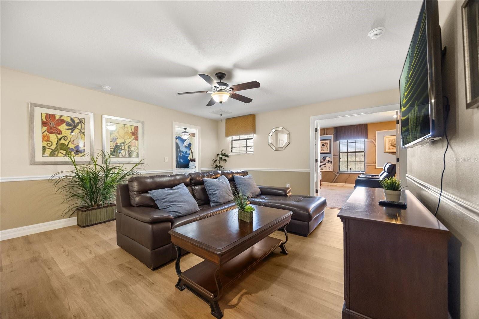 Image 28 of 77 For 1484 Moon Valley Drive