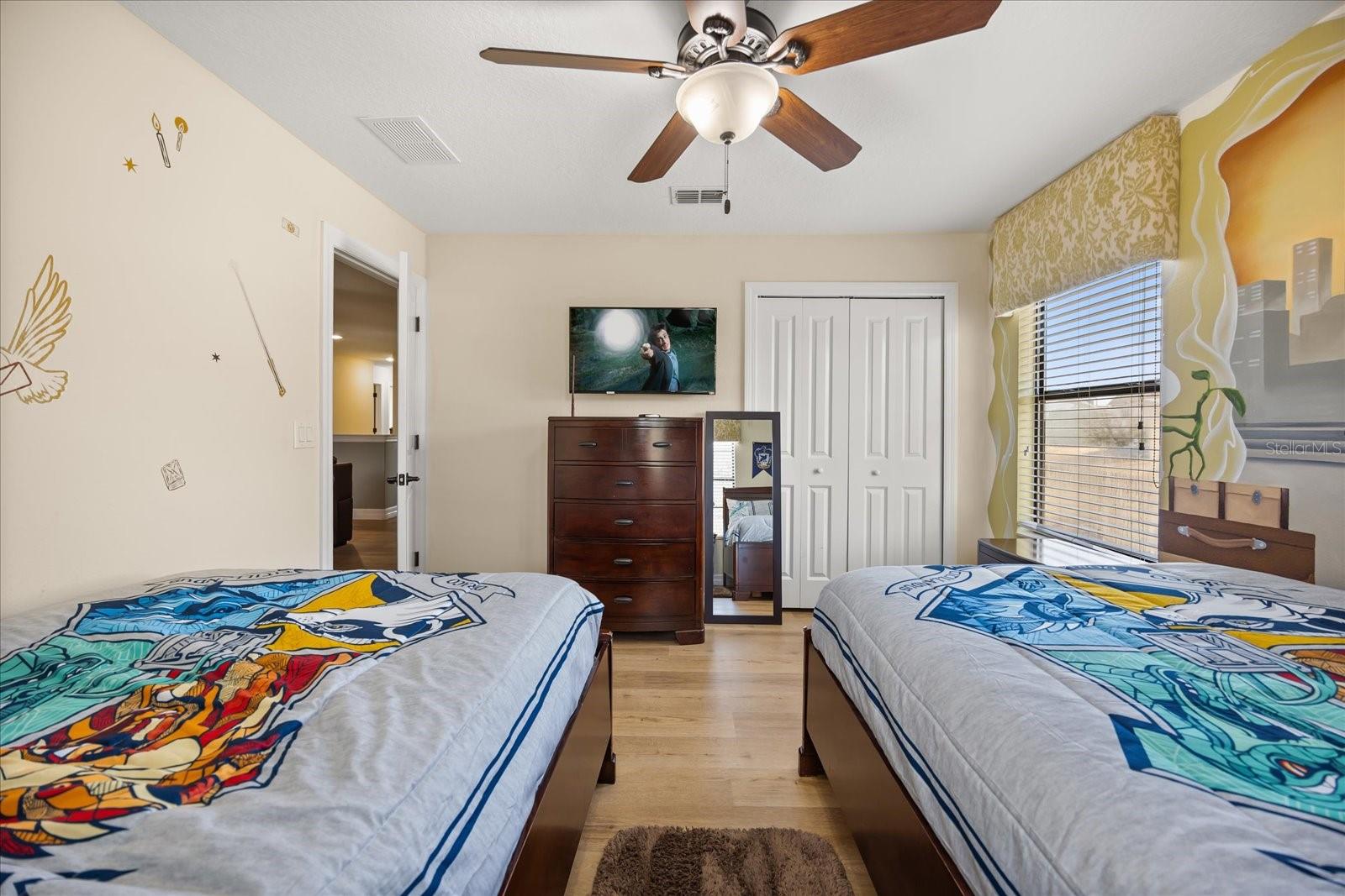 Image 34 of 77 For 1484 Moon Valley Drive