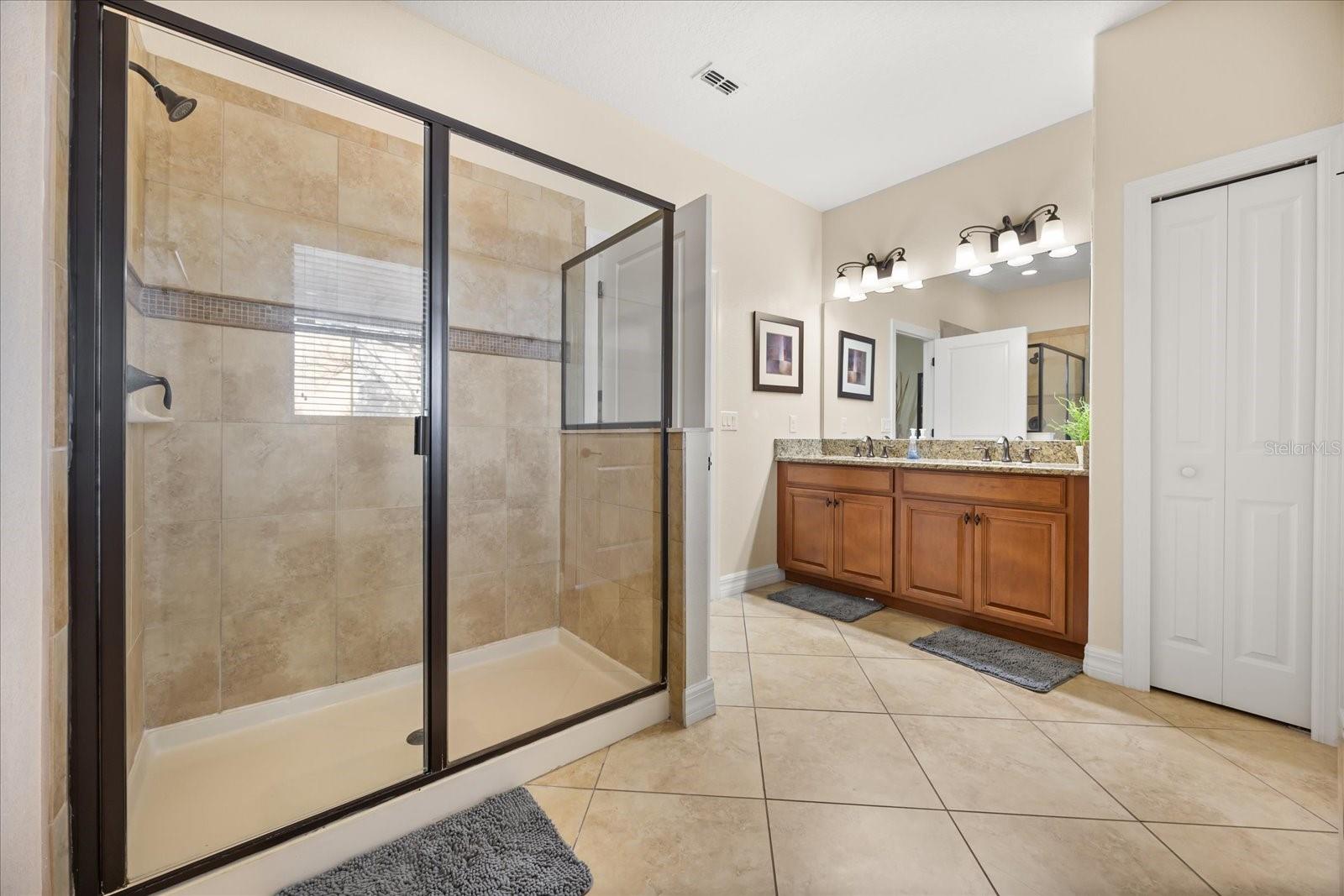 Image 51 of 77 For 1484 Moon Valley Drive