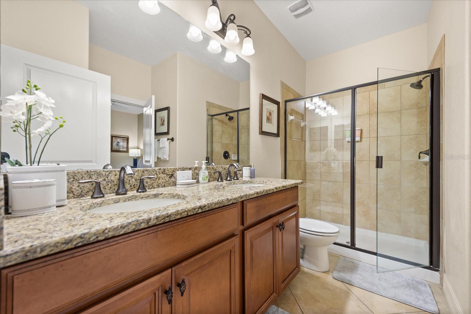 Image 52 of 77 For 1484 Moon Valley Drive