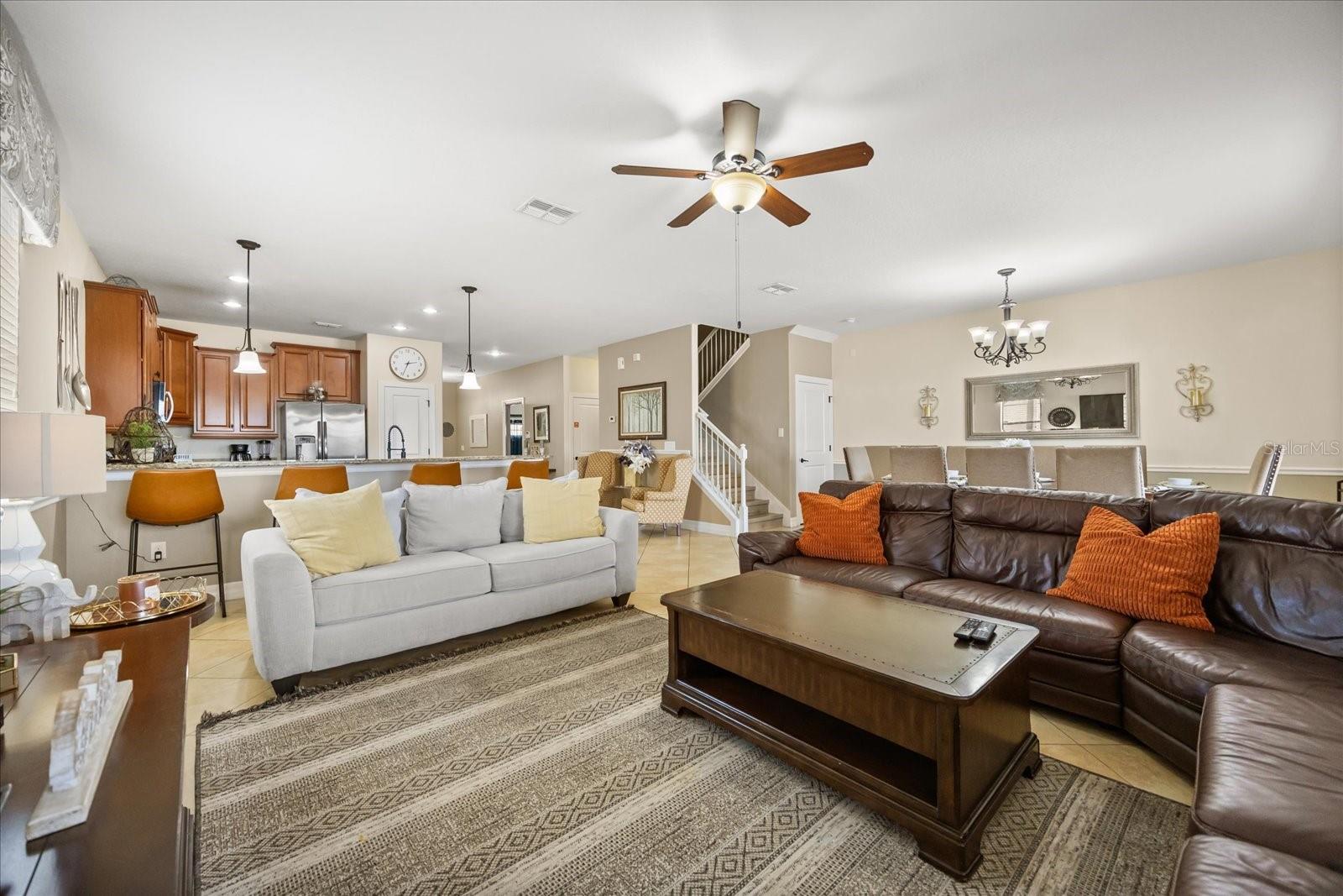 Image 8 of 77 For 1484 Moon Valley Drive