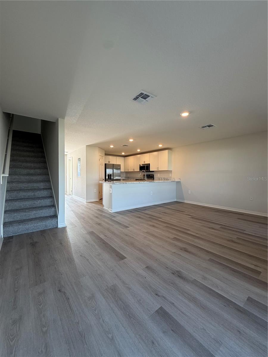 Image 11 of 20 For 211 Turtle Bay Avenue