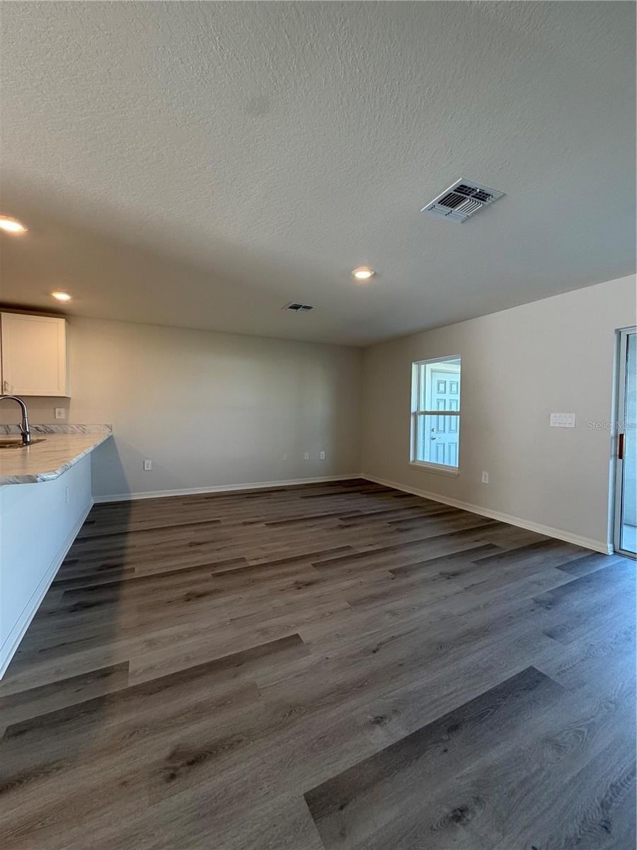 Image 8 of 20 For 211 Turtle Bay Avenue