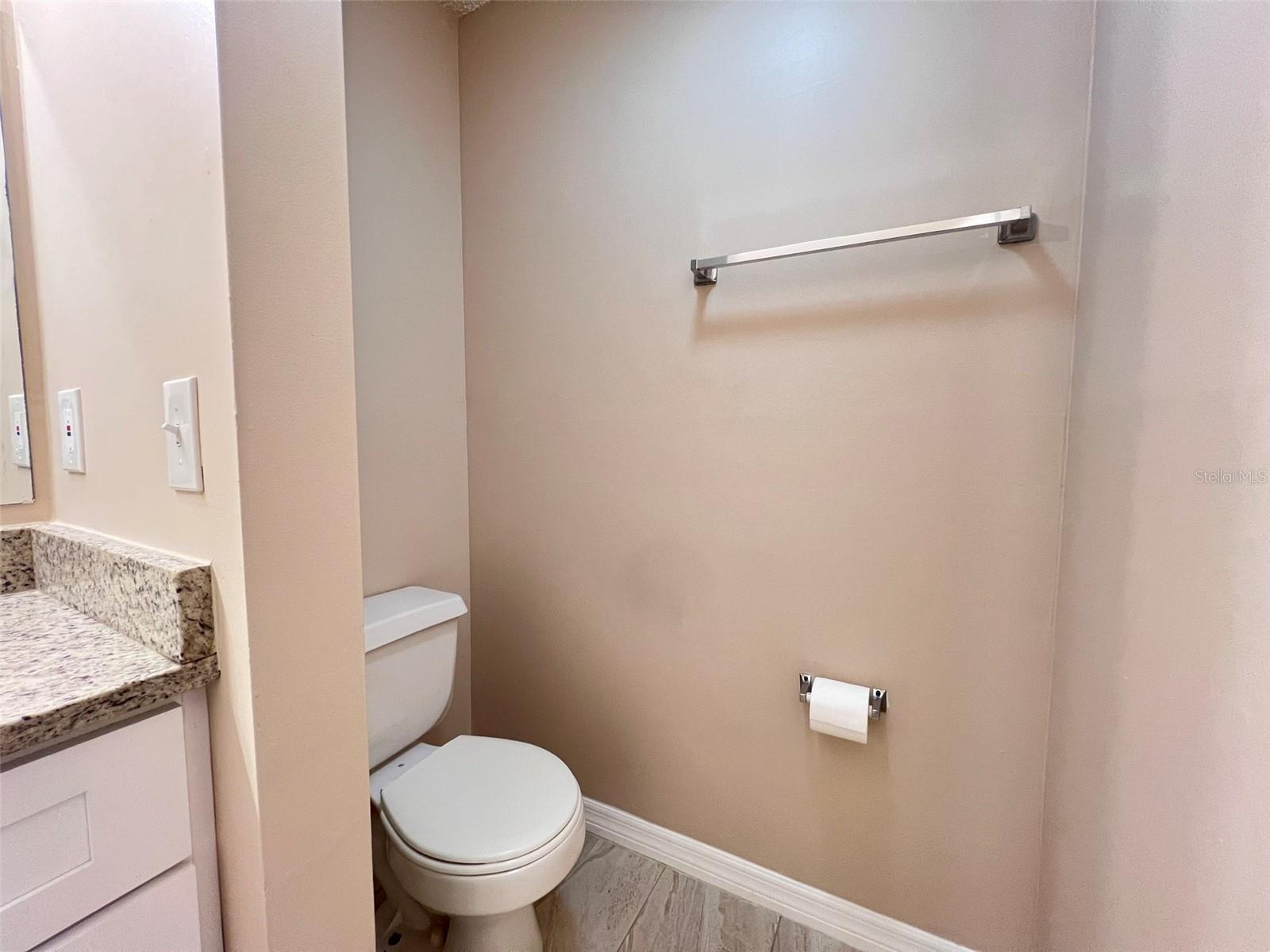 Image 17 of 28 For 727 Sugar Bay Way 113