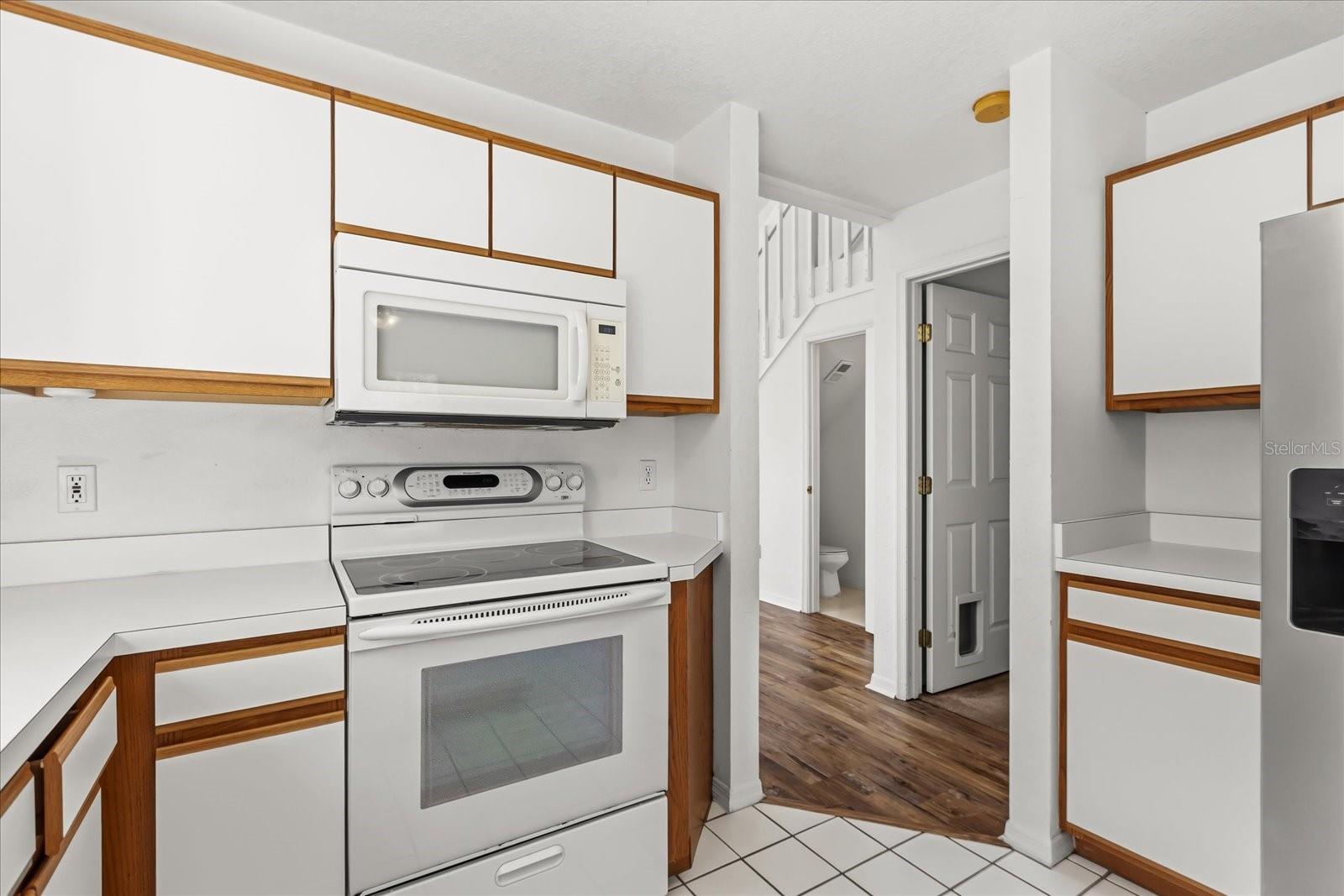 Image 11 of 31 For 3374 Hamlet Loop