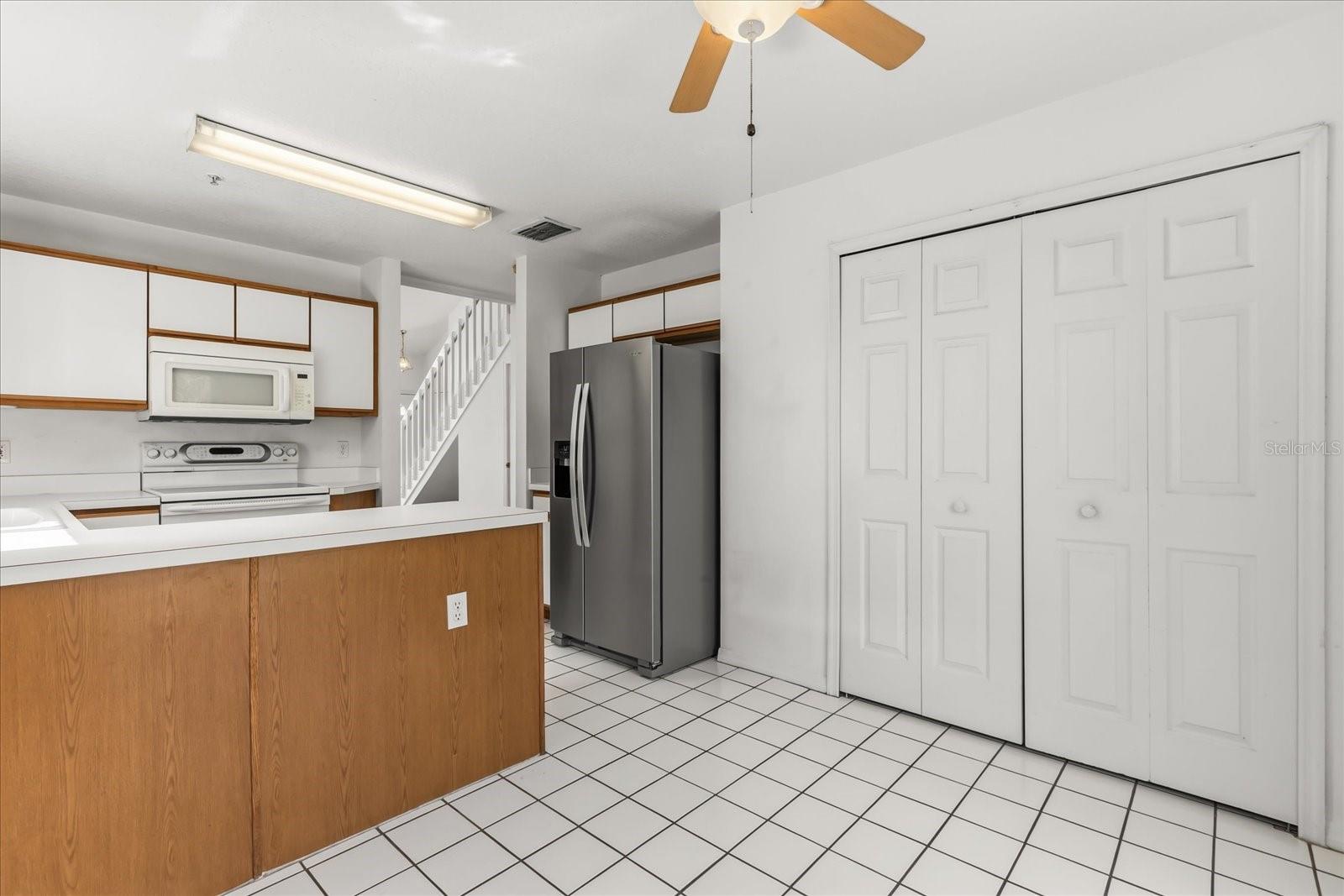 Image 9 of 31 For 3374 Hamlet Loop