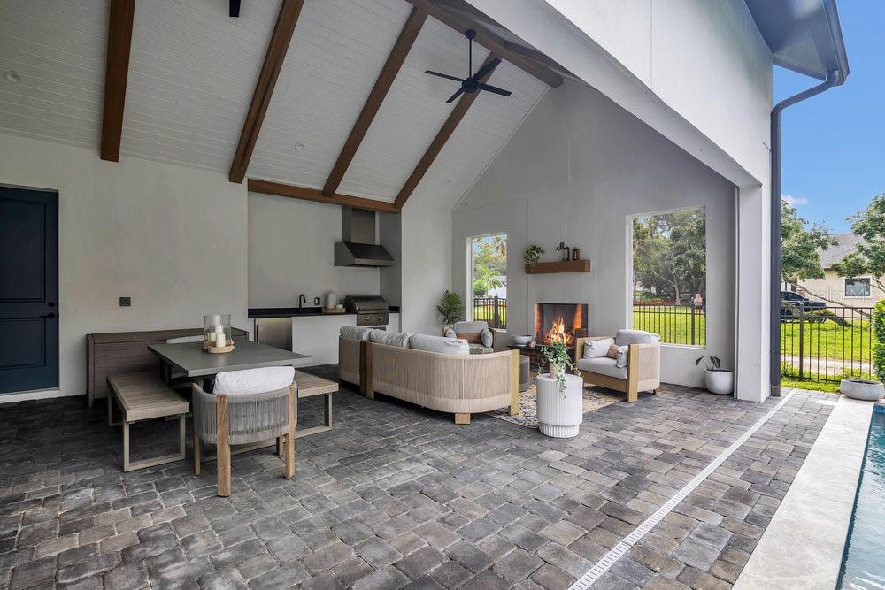 Image 27 of 33 For 15198 Oakland Avenue