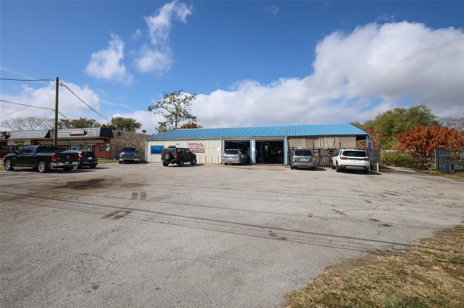 Image 2 of 66 For 4070 Goldenrod Road