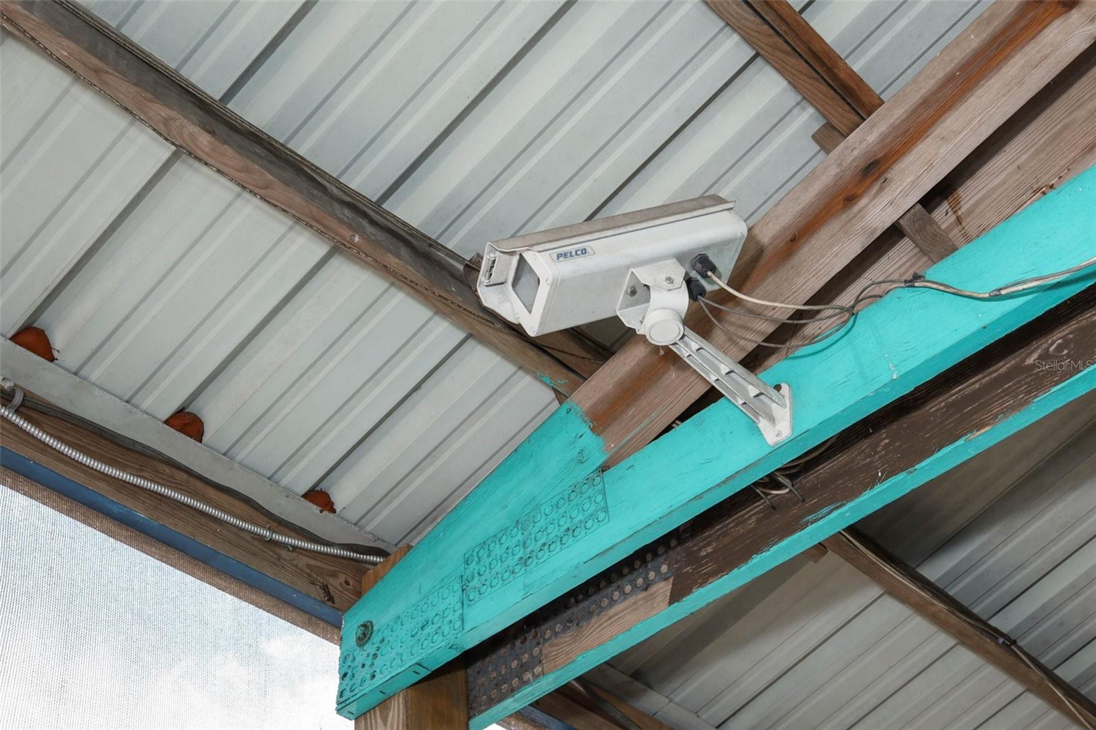 Image 26 of 66 For 4070 Goldenrod Road