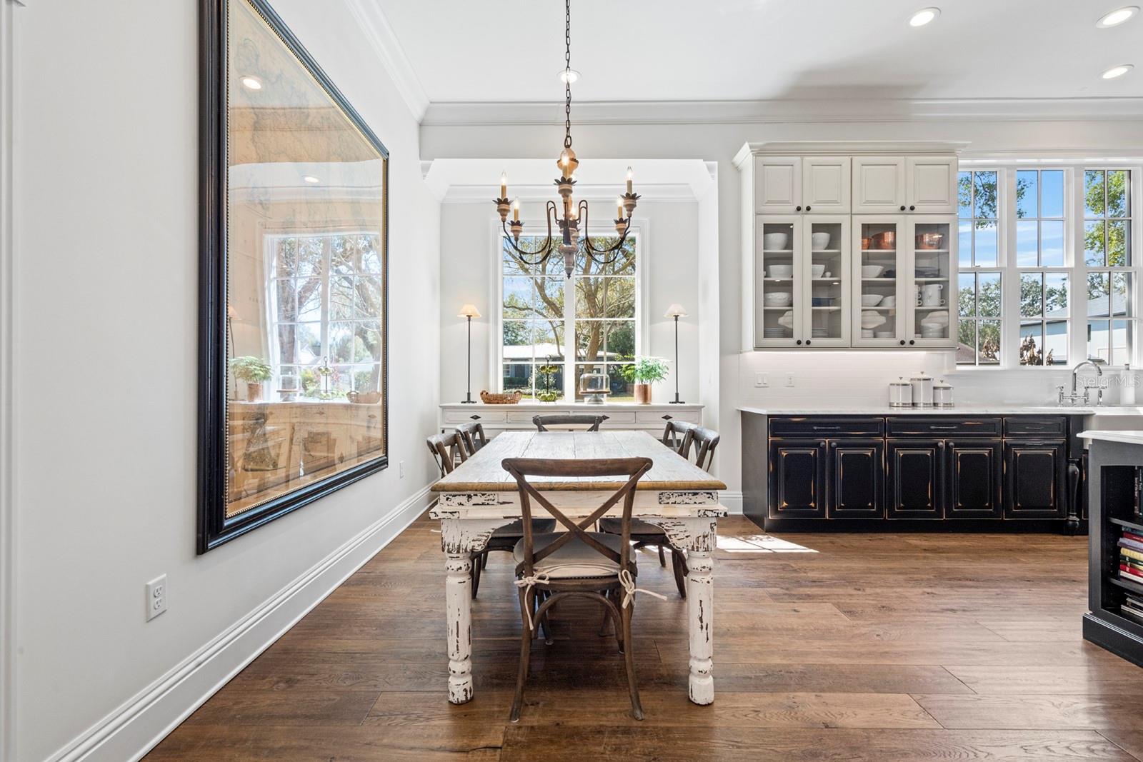 Image 14 of 39 For 2040 Randall Circle