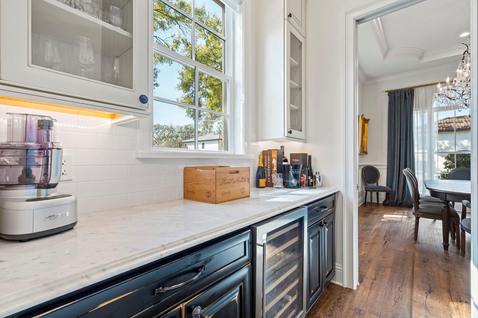 Image 15 of 39 For 2040 Randall Circle