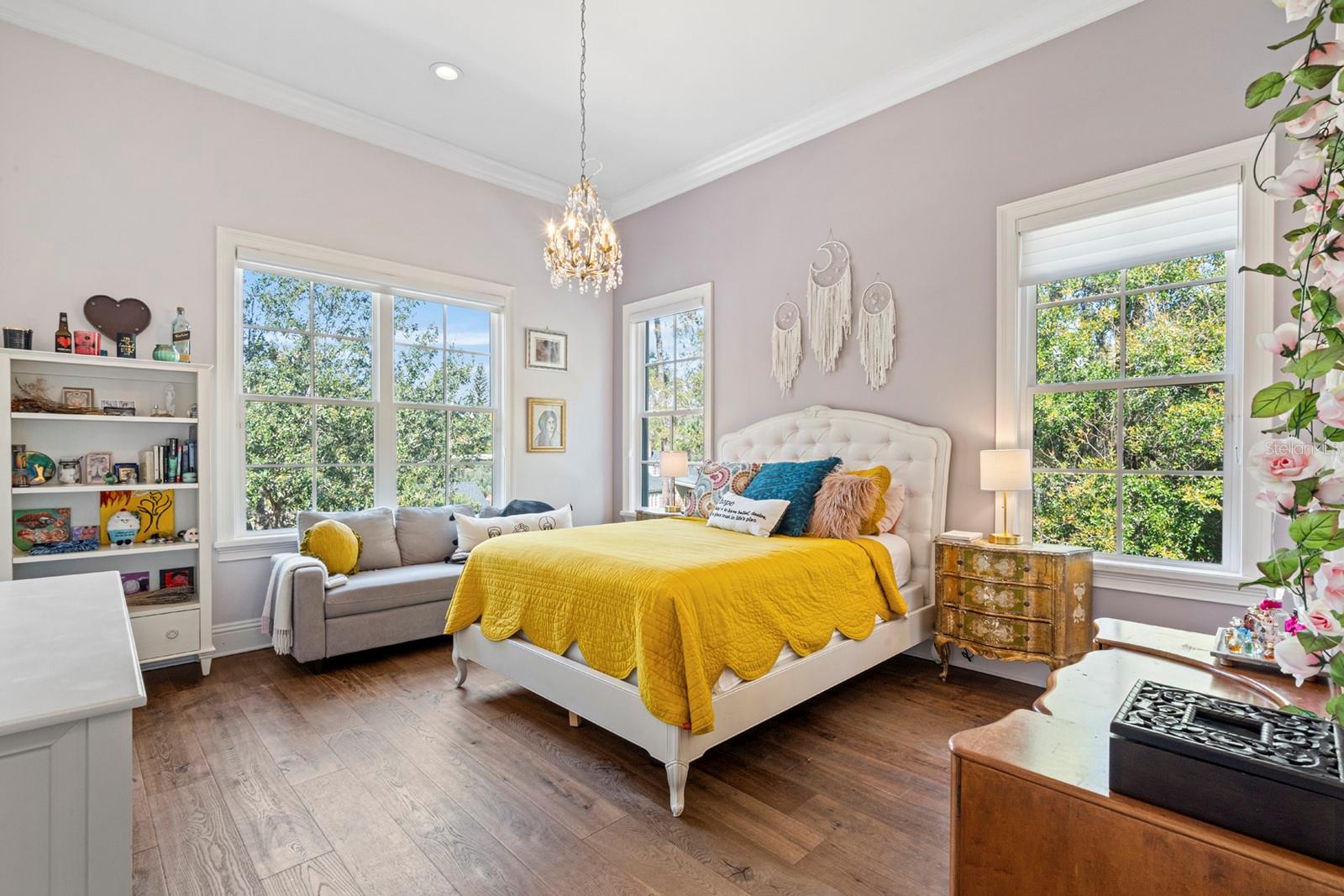 Image 21 of 39 For 2040 Randall Circle