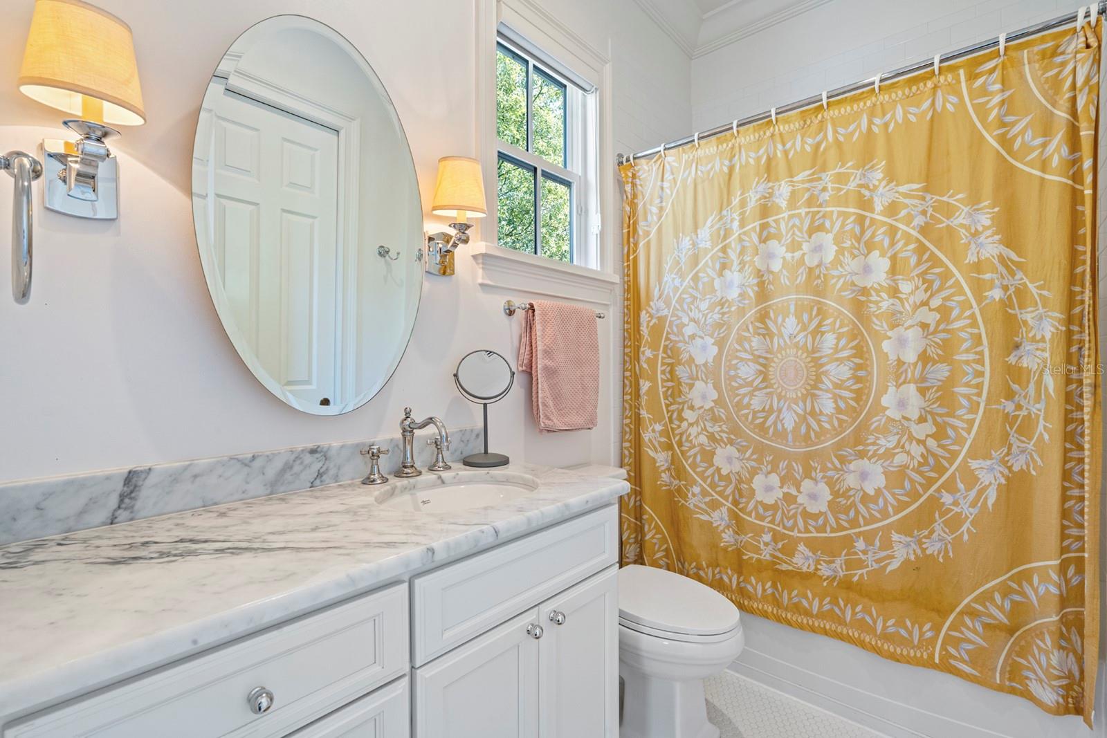 Image 22 of 39 For 2040 Randall Circle