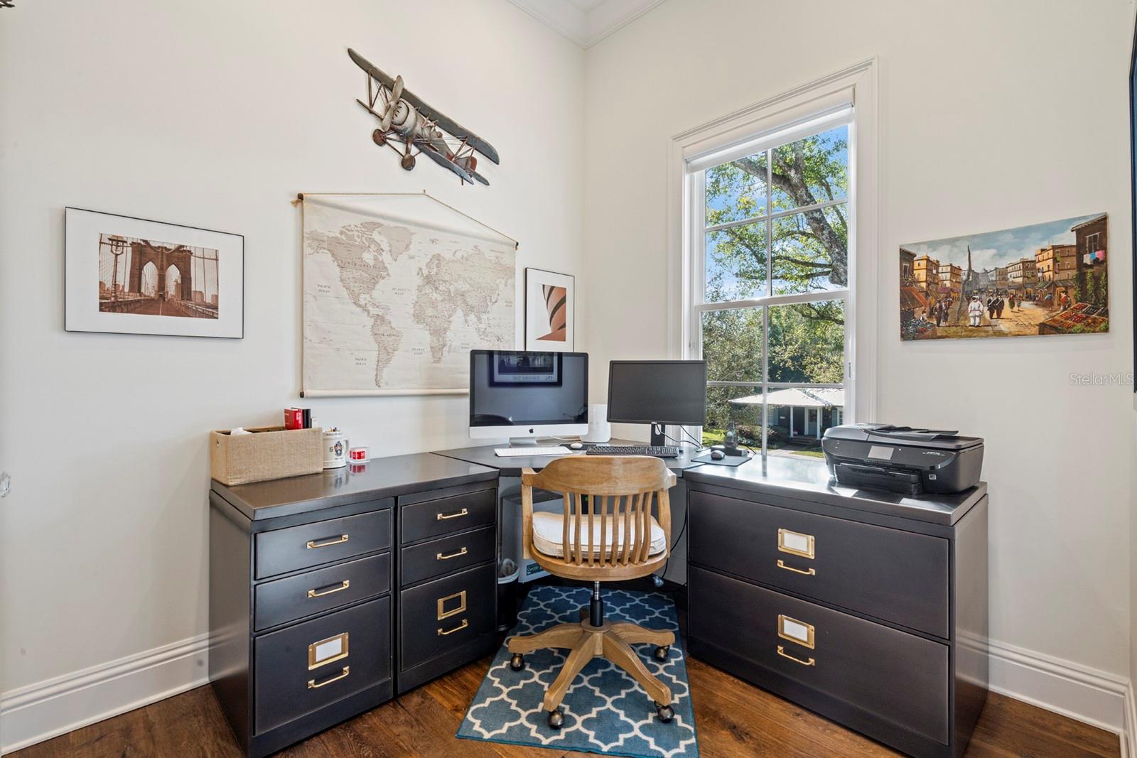 Image 28 of 39 For 2040 Randall Circle