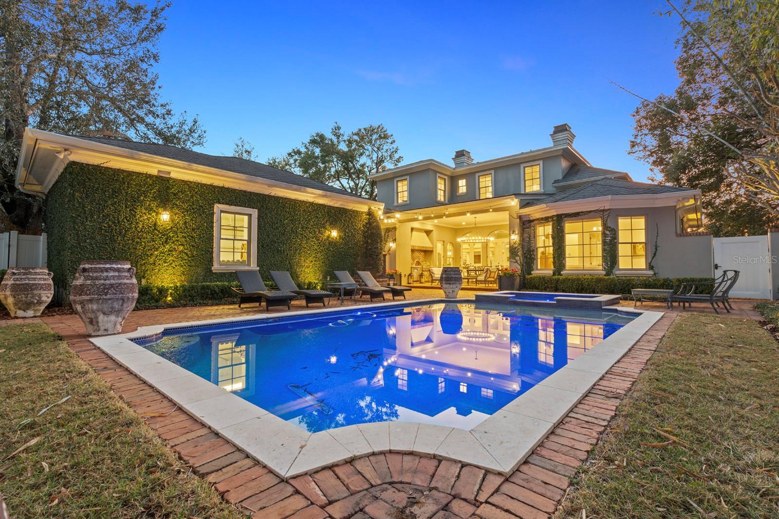 Image 35 of 39 For 2040 Randall Circle