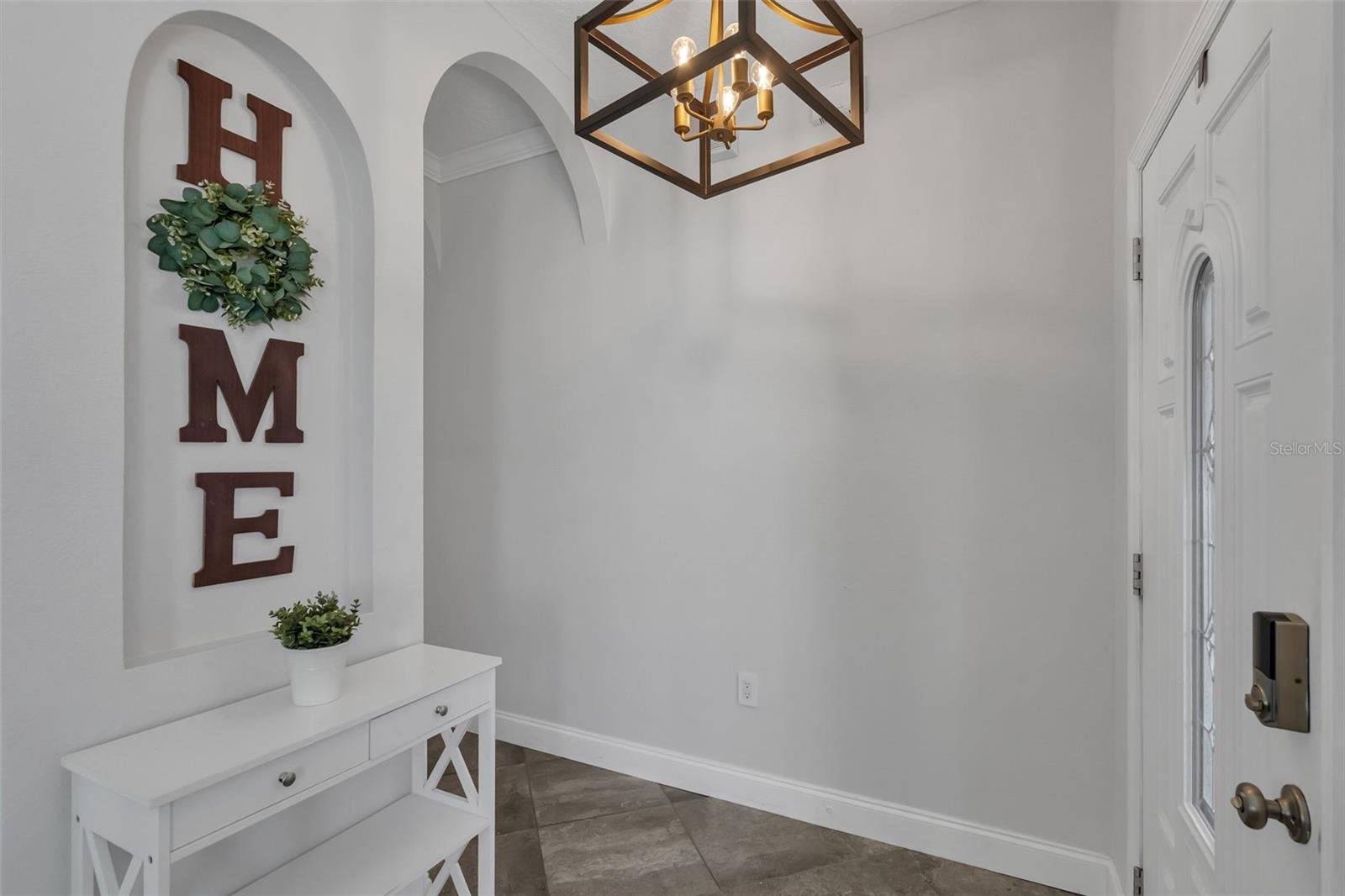 Image 3 of 53 For 10023 Shadow Creek Drive