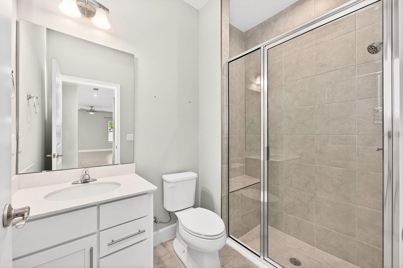 Listing photo id 10 for 3939 Clipstone Place