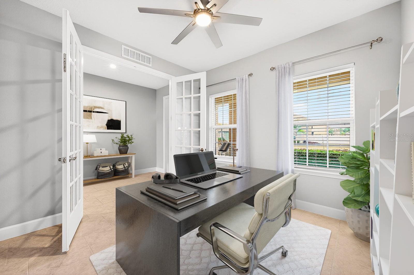 Listing photo id 11 for 3939 Clipstone Place