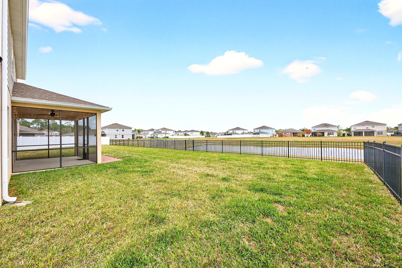 Listing photo id 26 for 3939 Clipstone Place