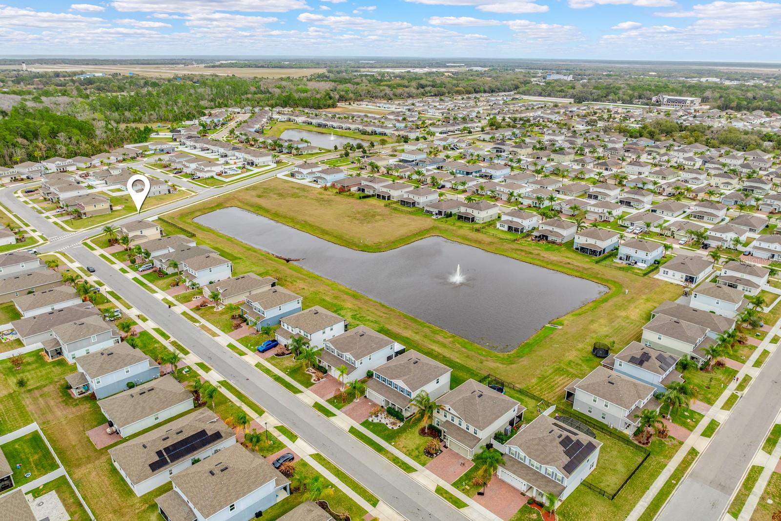 Listing photo id 32 for 3939 Clipstone Place