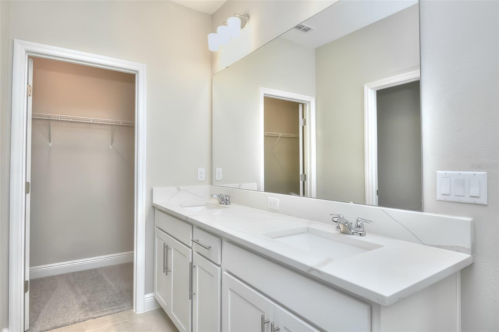 Image 13 of 28 For 2937 Voyager Avenue