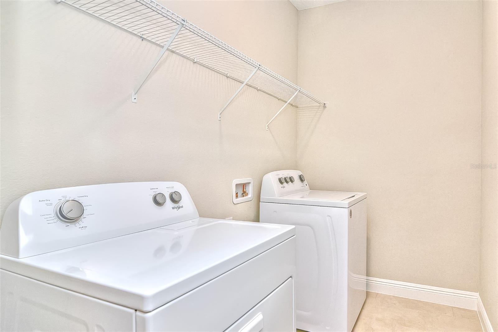 Image 20 of 28 For 2937 Voyager Avenue