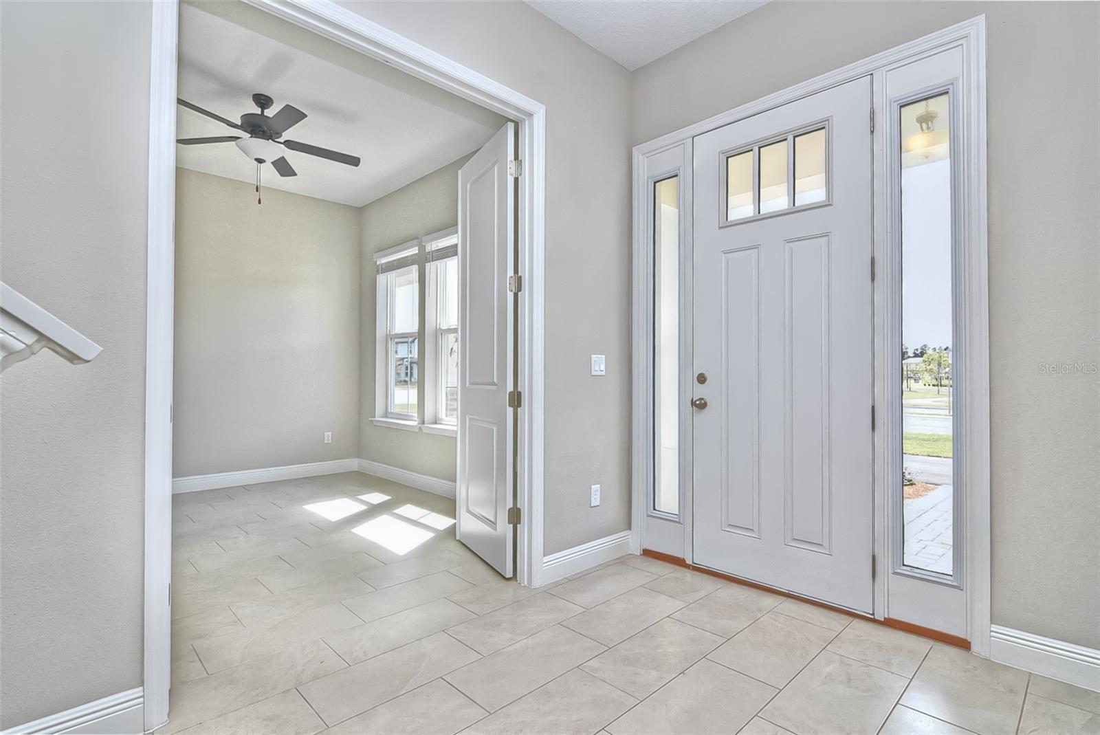 Image 4 of 28 For 2937 Voyager Avenue