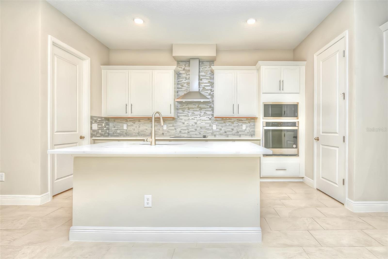 Image 9 of 28 For 2937 Voyager Avenue