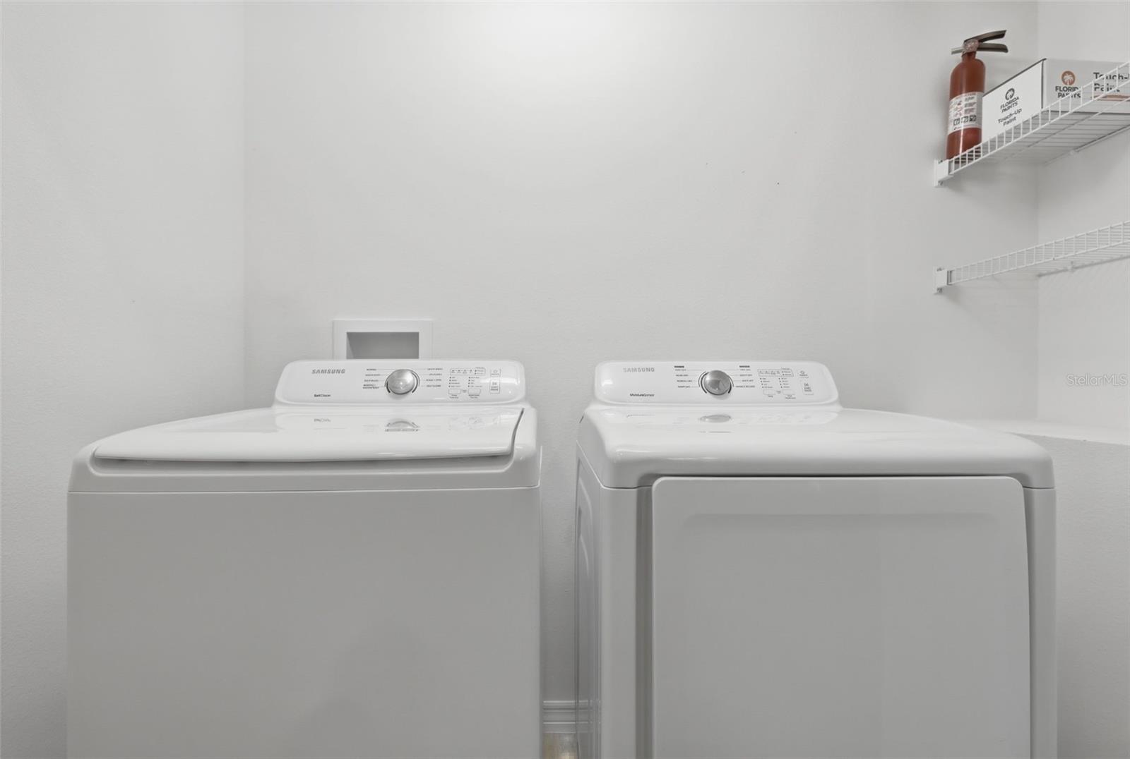 Image 14 of 25 For 2747 Dyson Loop