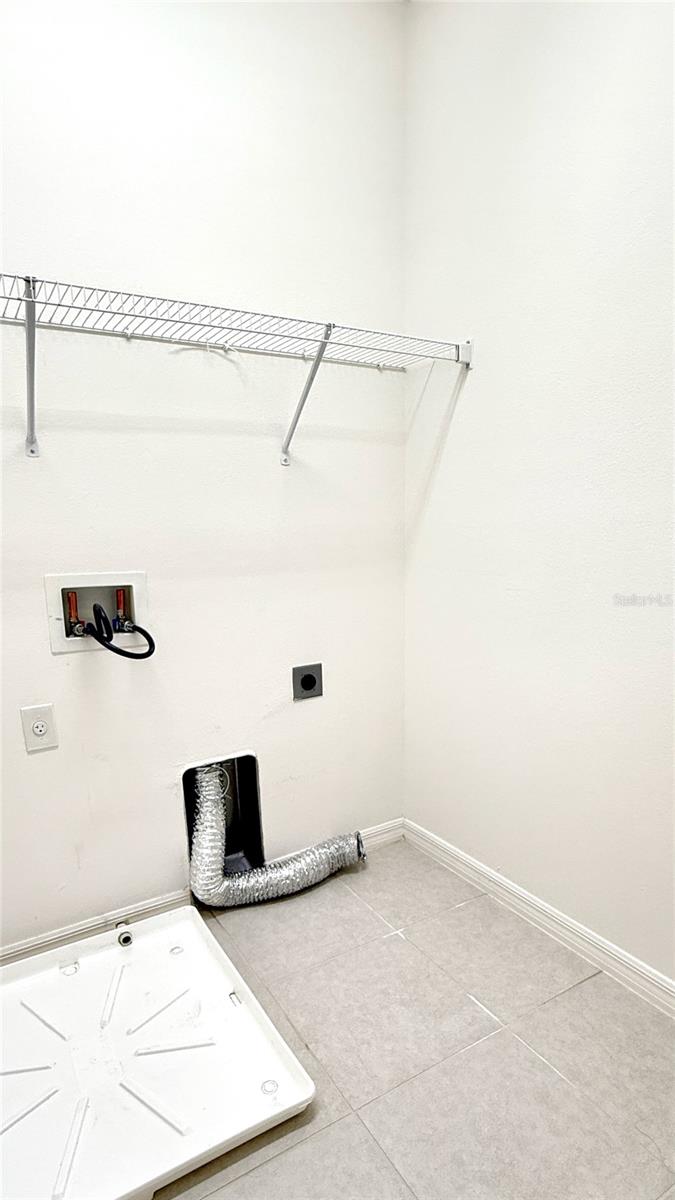 Image 27 of 47 For 2276 Sedge Grass Way